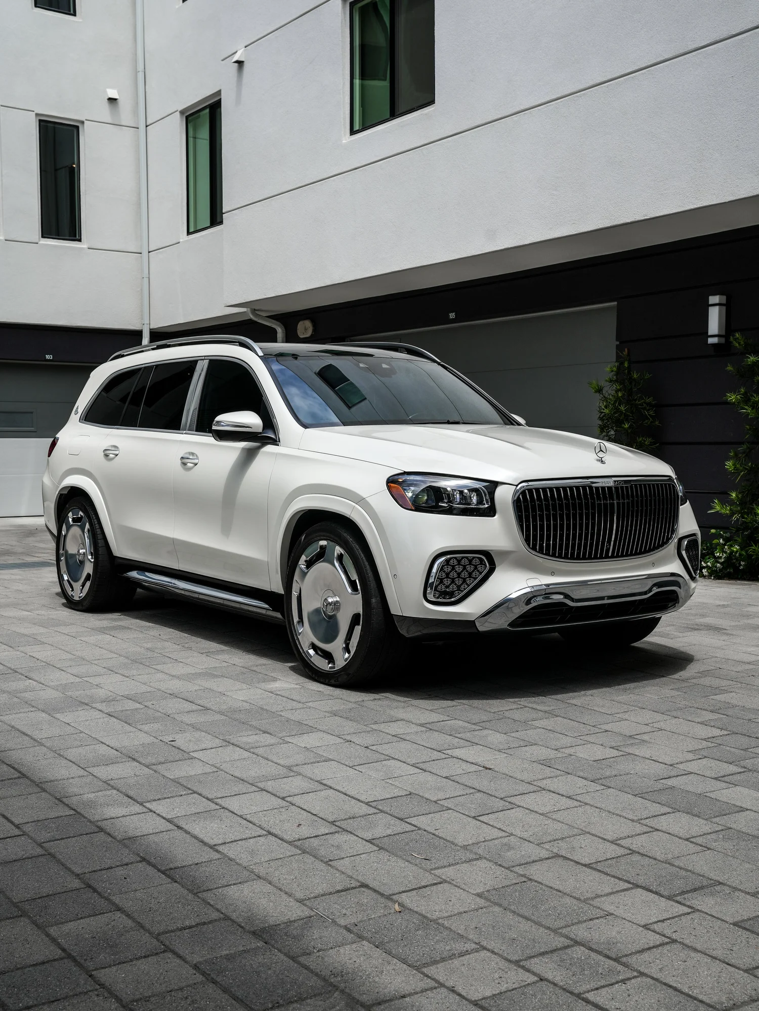 Mercedes-Maybach GLS 600 after Paint Protection Film (PPF), Window Tint and Ceramic Coating, front-left three-quarter view