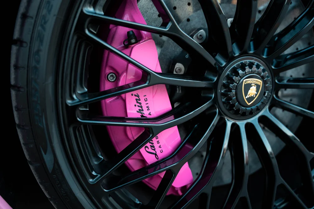 Lamborghini Aventador wheel with matching pink brake caliper