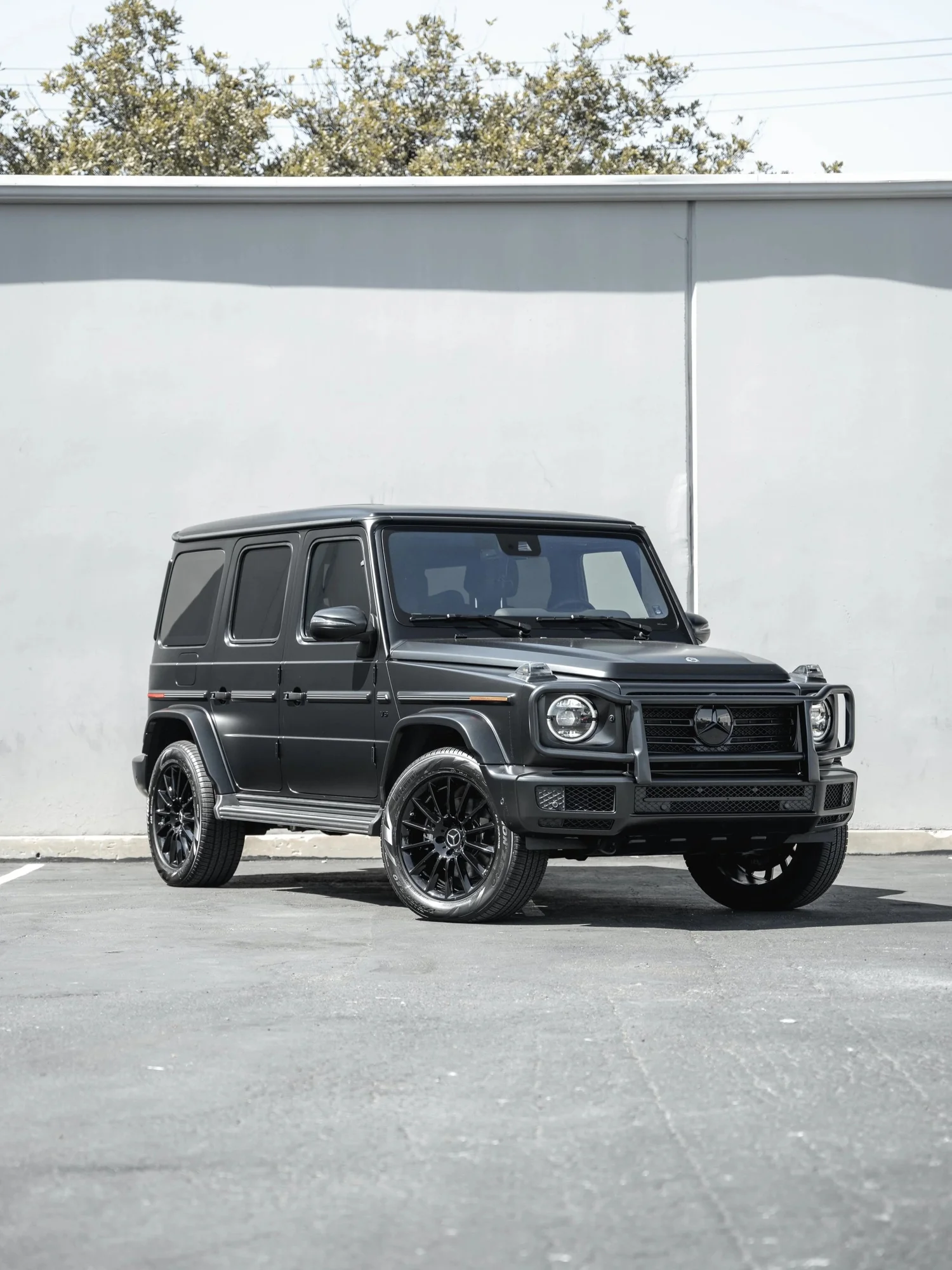 Mercedes-Benz G 550 after Matte PPF, Window Tint and Ceramic Coating, front-left three-quarter view