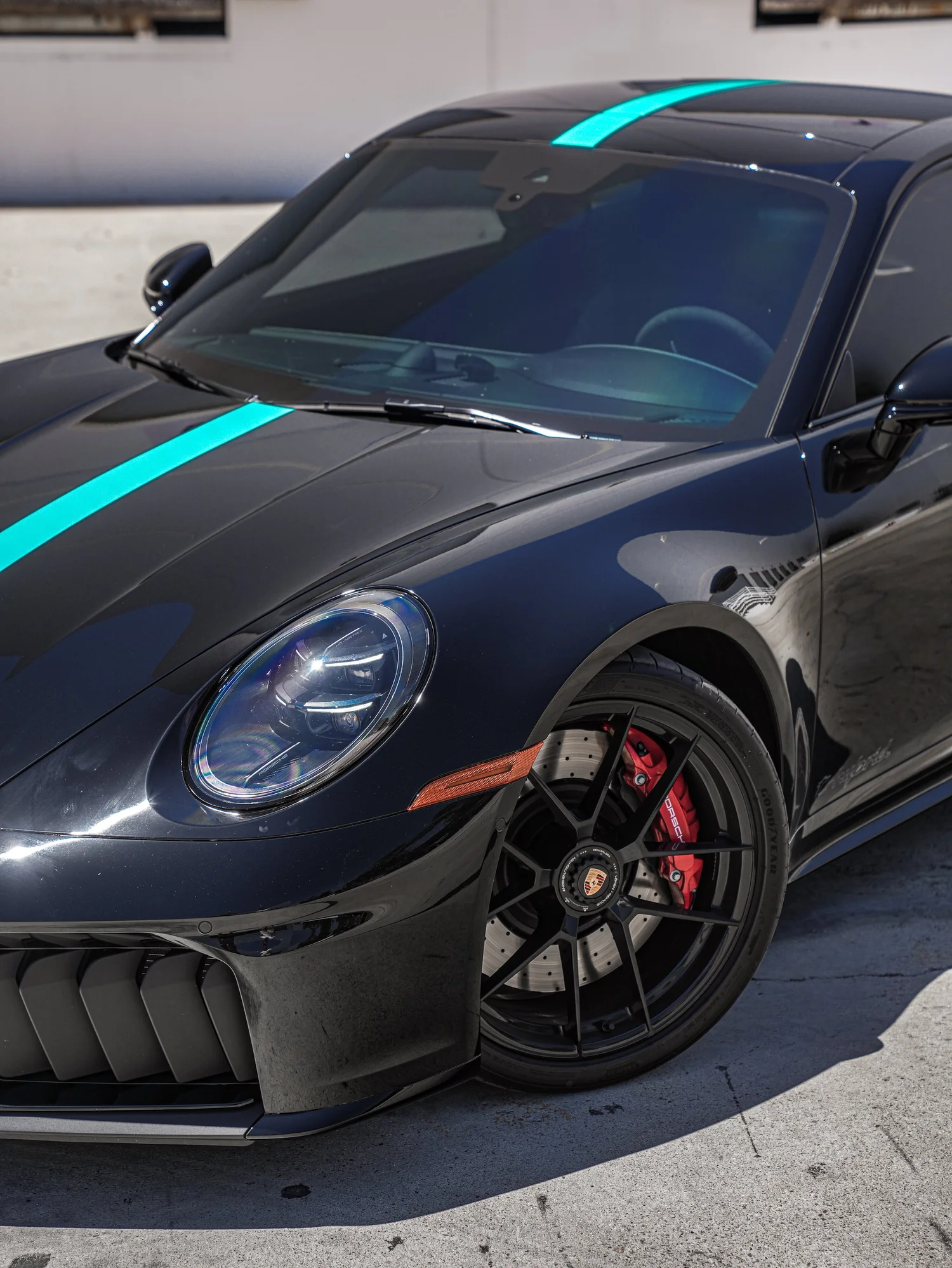 Porsche 911 Carrera 4 GTS (992.2) Custom Decals after Custom Graphics, front wheel and body view
