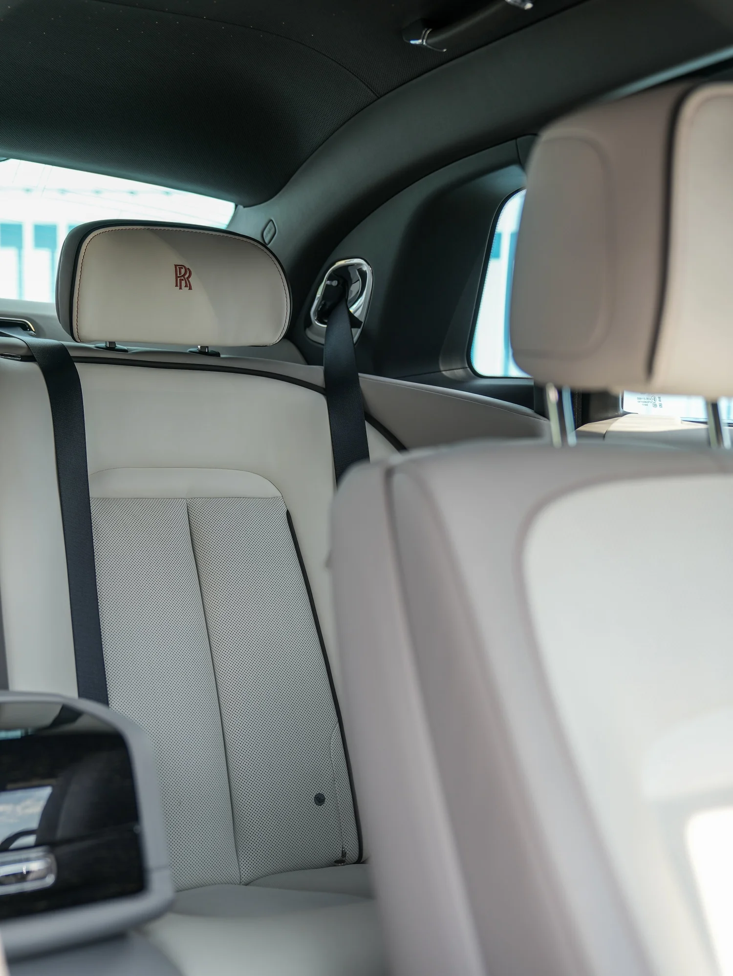 Rolls-Royce Ghost after Ceramic Coating, front-seat detail