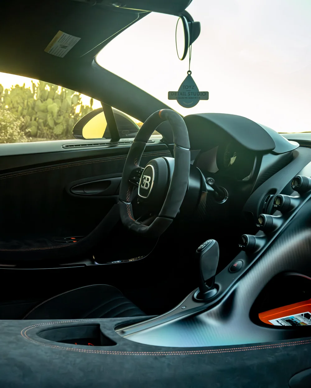 Bugatti Chiron Super Sport 300+ cockpit detail
