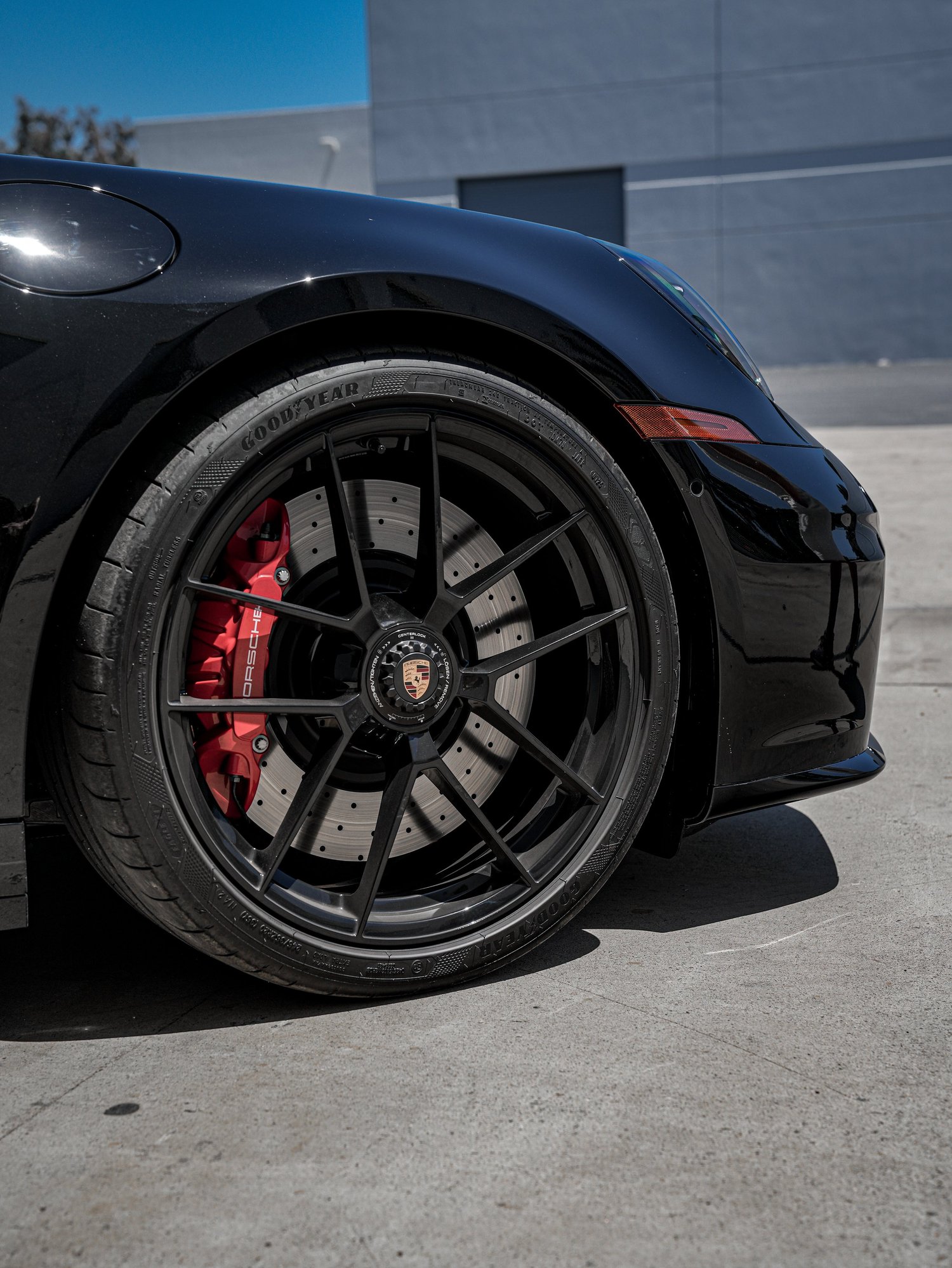 Porsche 911 Carrera 4 GTS (992.2) Custom Decals after Custom Graphics, front-fender and wheel view
