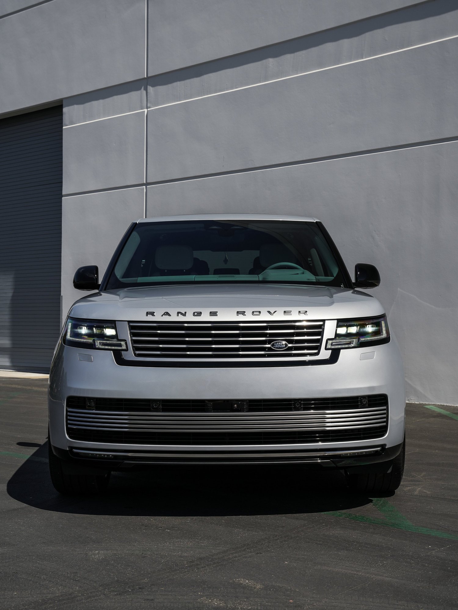 Range Rover SV centered head-on front view after full exterior PPF, window tint and ceramic coating