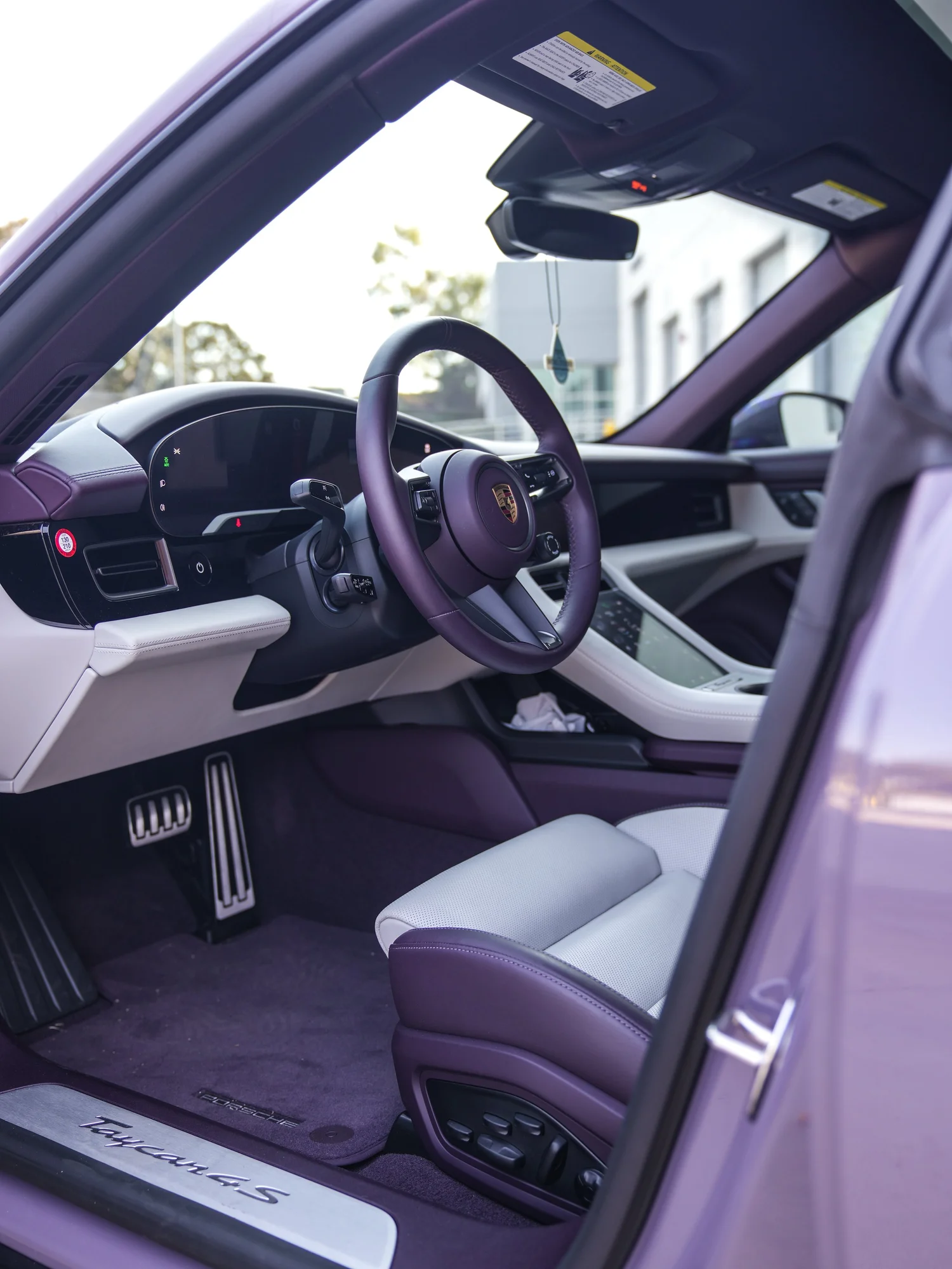 Porsche Taycan interior cockpit