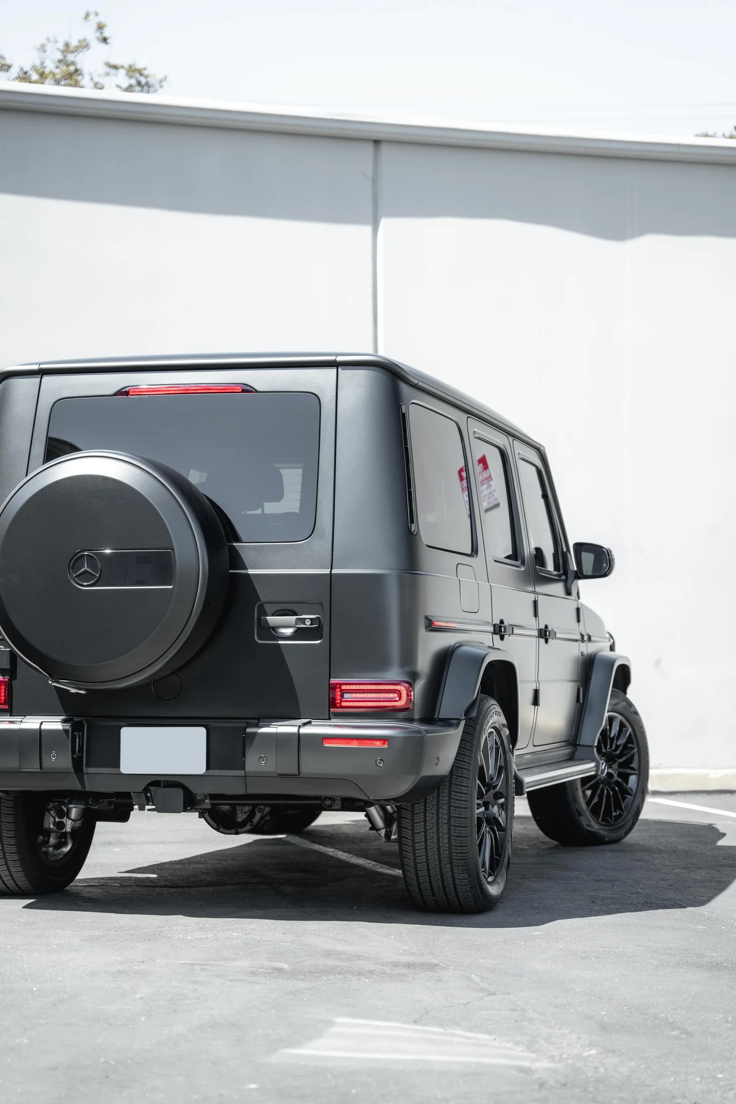 Mercedes-Benz G 550 after Matte PPF, Window Tint and Ceramic Coating, rear-right three-quarter view