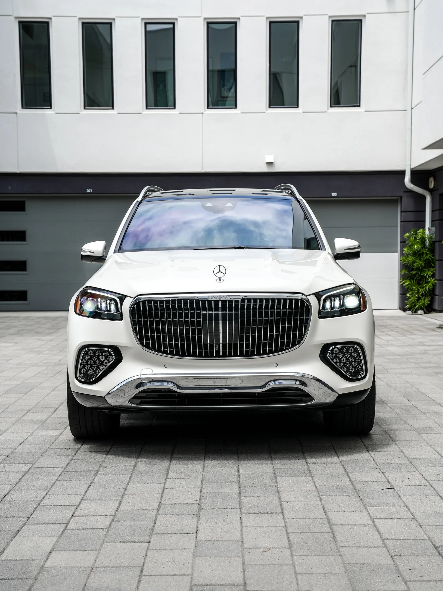 Mercedes-Maybach GLS 600 after Paint Protection Film (PPF), Window Tint and Ceramic Coating, direct front view