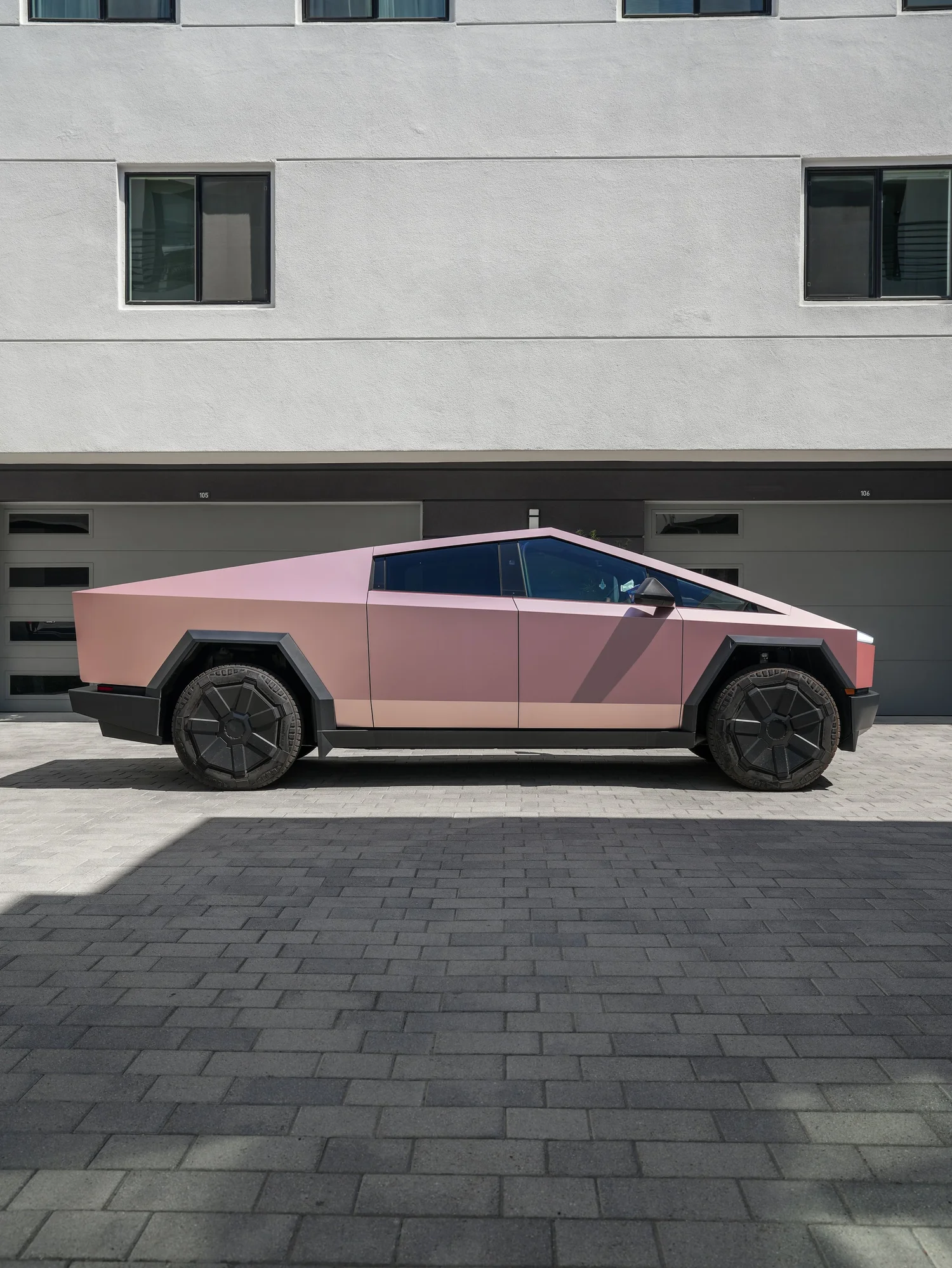 Tesla Cybertruck Matte Champagne Gold after Vinyl Wrap, left-side profile