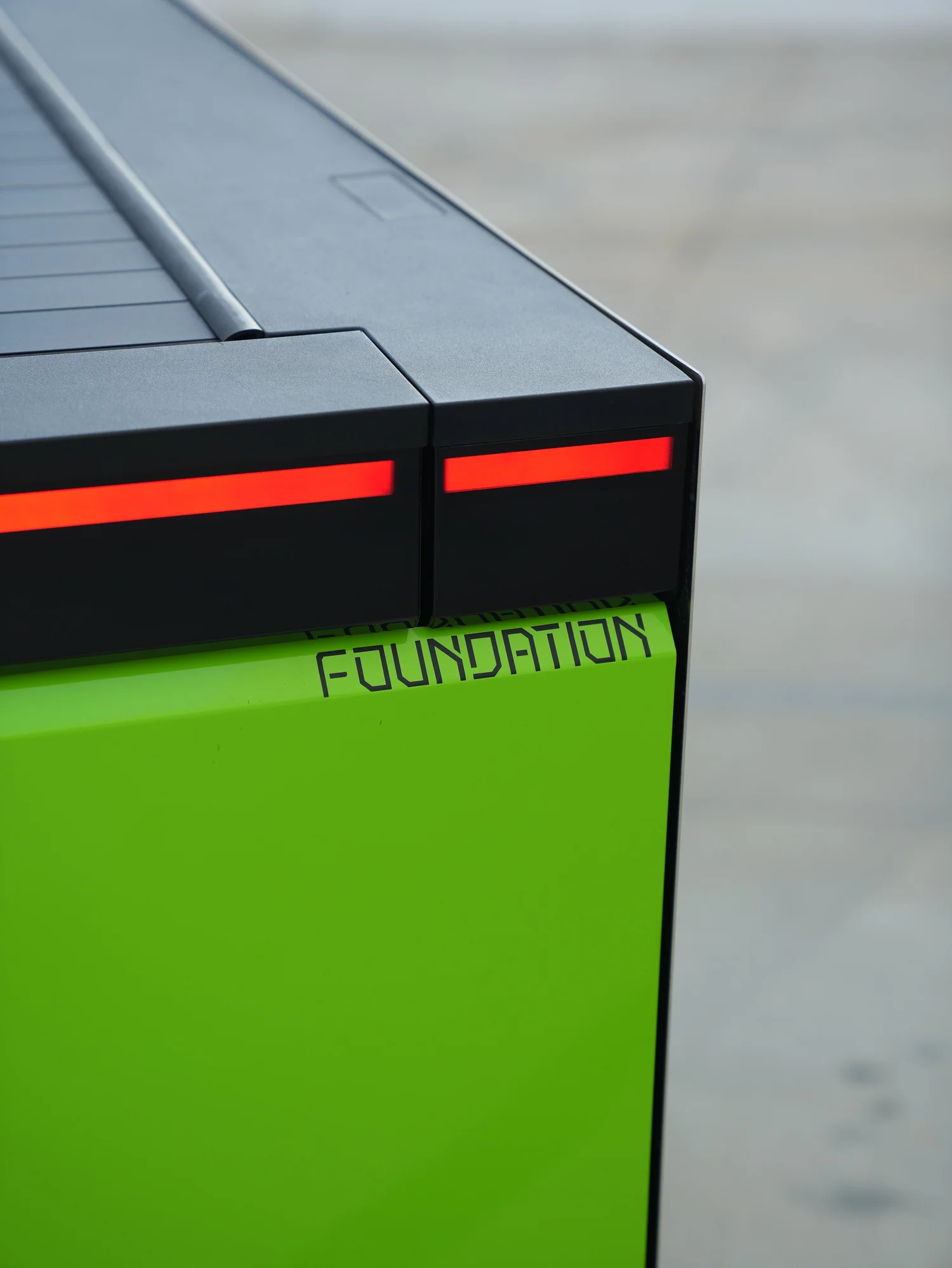 Tesla Cybertruck 3M Gloss Green after Vinyl Wrap, film-edge and surface-finish detail
