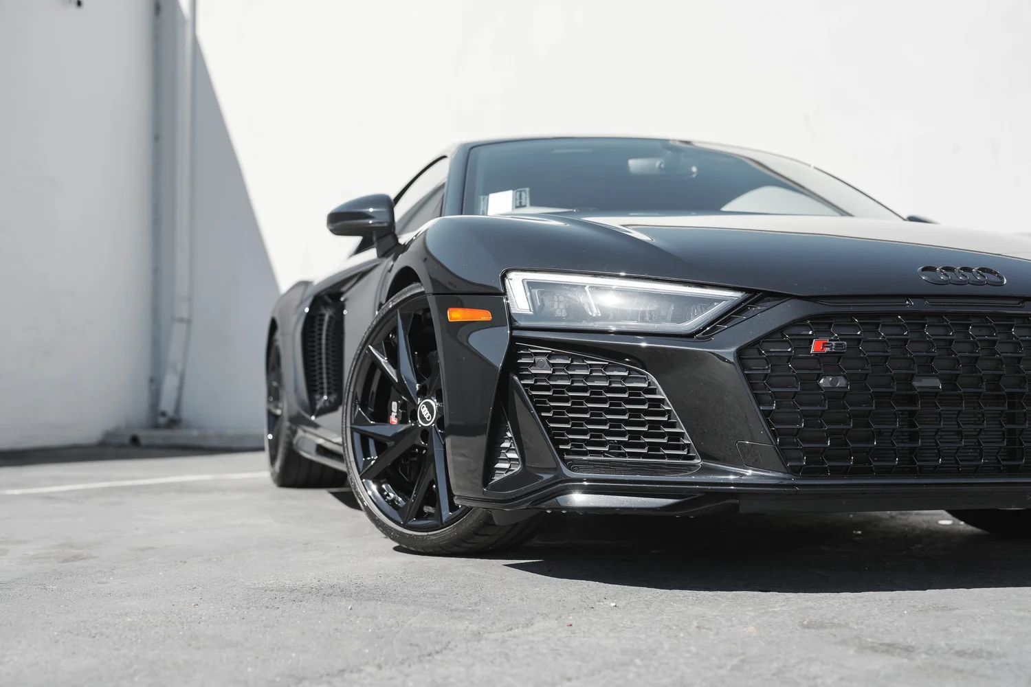 Audi R8 after Ceramic Coating, front wheel and body view
