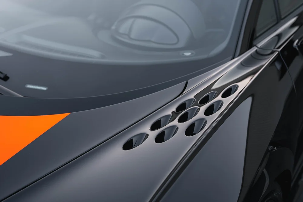 Bugatti Chiron Super Sport 300+ hood vent and orange accent detail