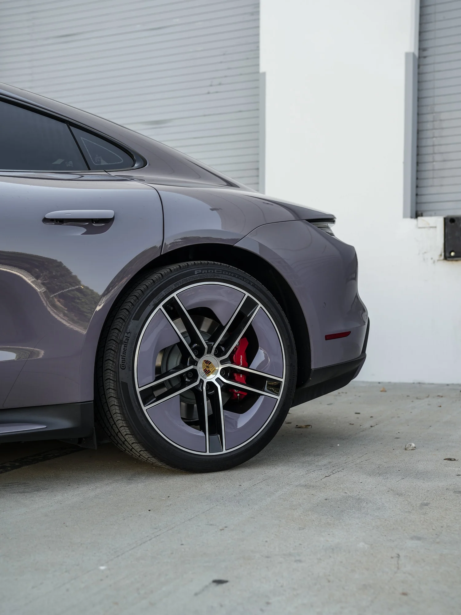 Porsche Taycan rear wheel wrap detail