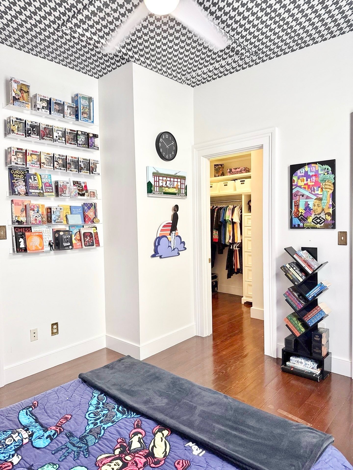 A calm kids&rsquo; room doesn&rsquo;t mean empty shelves, it means only the things they love, set up in a way they can actually use. 💕

When everything has a place, cleanup becomes easier, play becomes more intentional, and kids feel more confident 