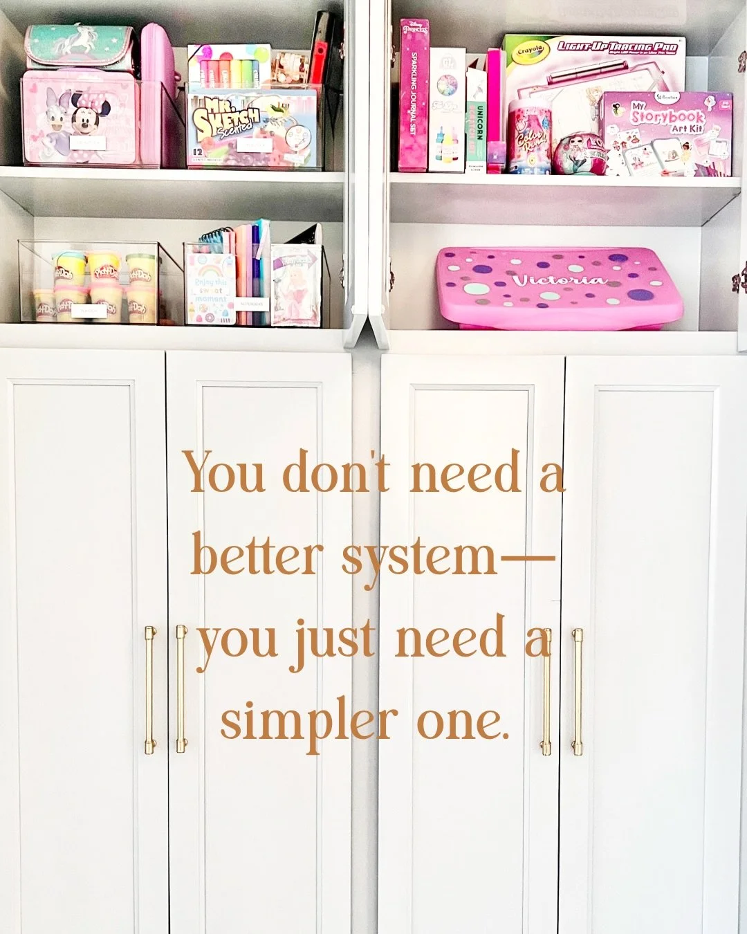 One thing we&rsquo;ve learned after years of organizing&hellip; most people overcomplicate it.

It&rsquo;s not about more bins, more gadgets, or some complicated system you&rsquo;ll never keep up with.

Organization is actually simple:
 Don&rsquo;t o