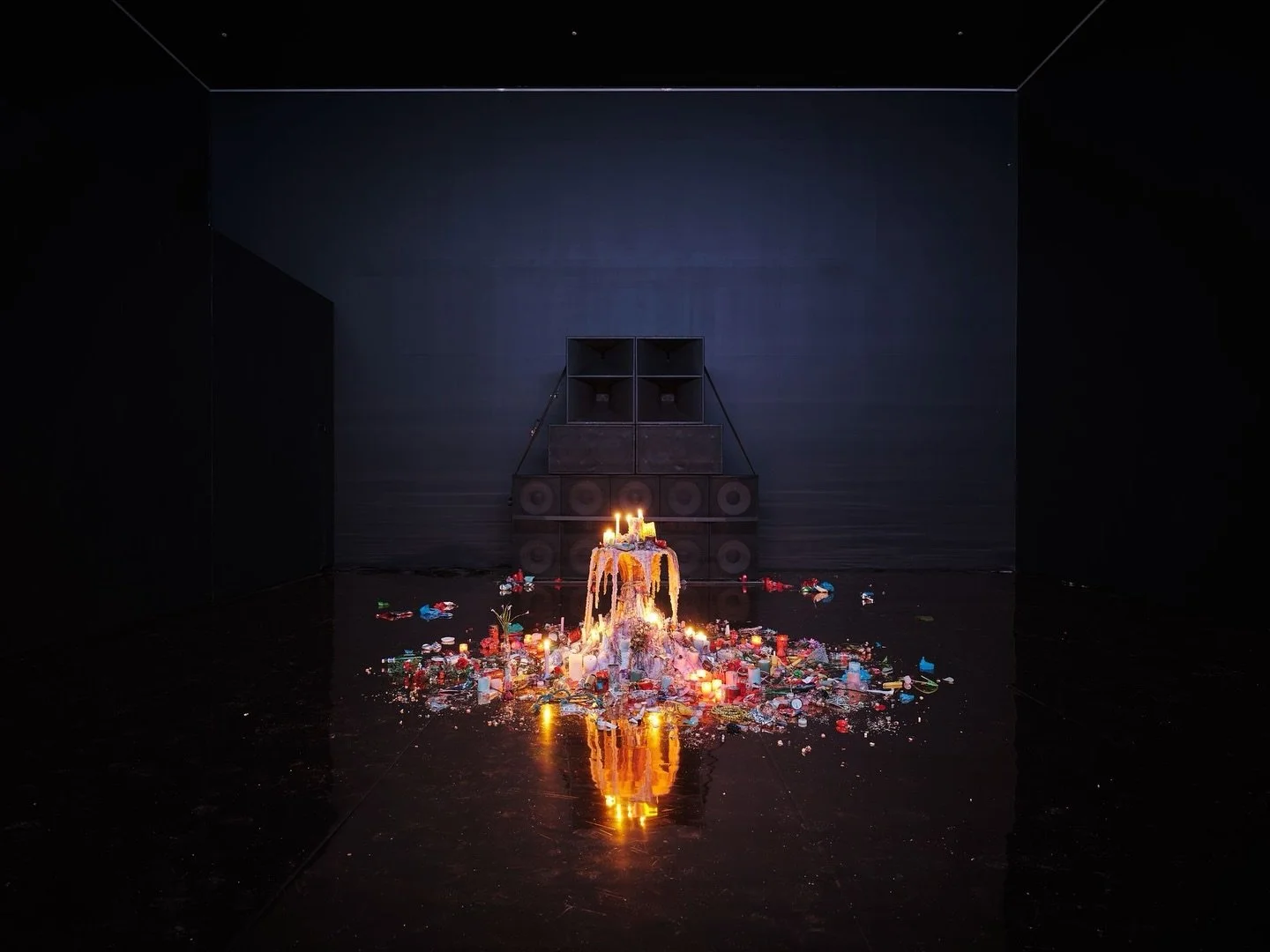 As well as three performances at @cairdefestival, the installation that&rsquo;s part of KING | SHRINE will be on view from 12-2pm on Saturday in The Factory Performance Space. 

No tickets necessary, just show up. 

The installation will not be on vi