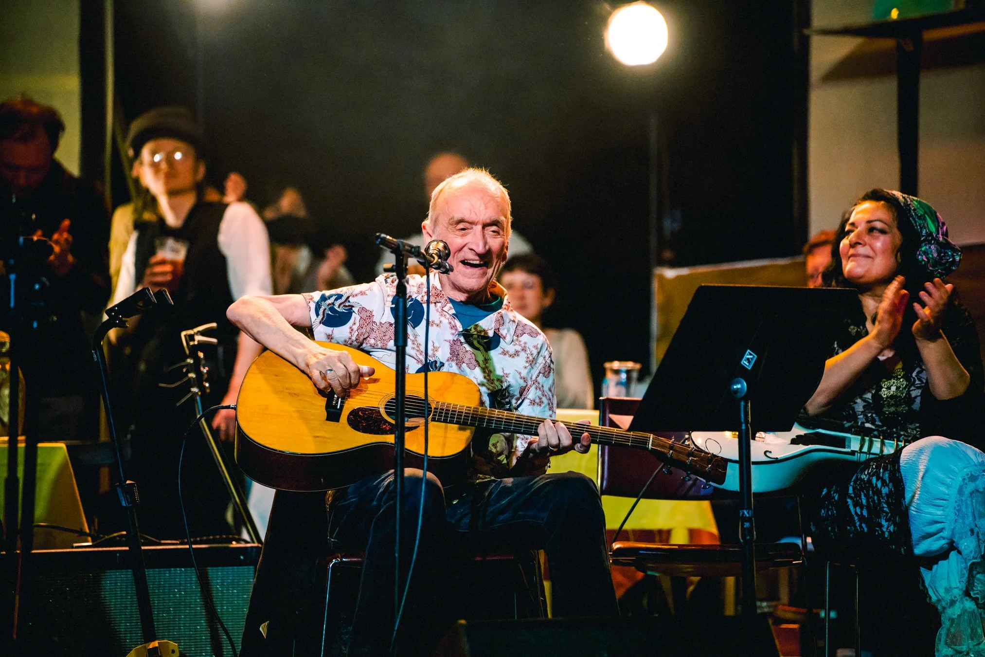 Martin Carthy - Earth-131.jpg