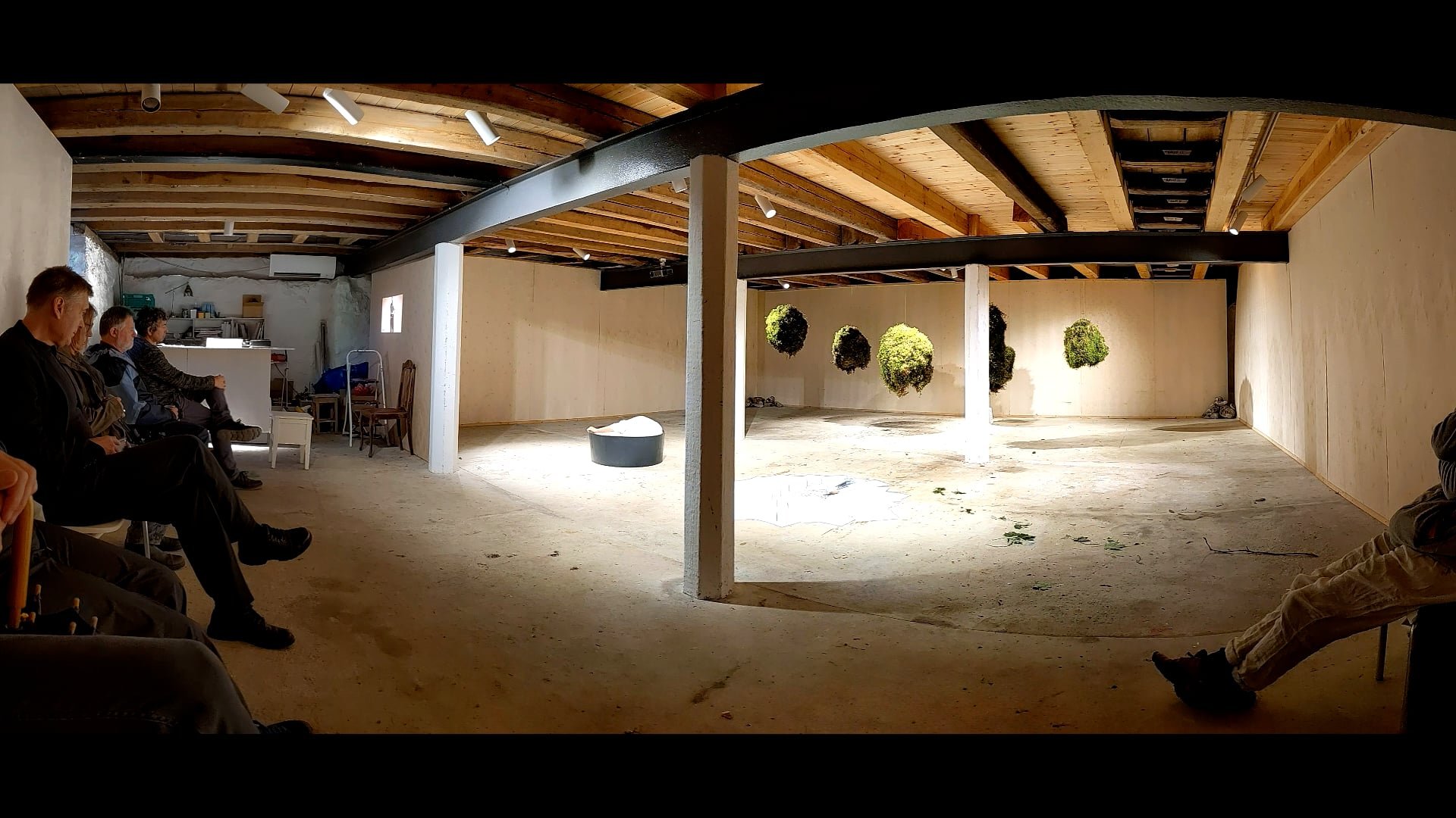 To timer av tre døgn (Christinegård) - 2022 - 00:16:27