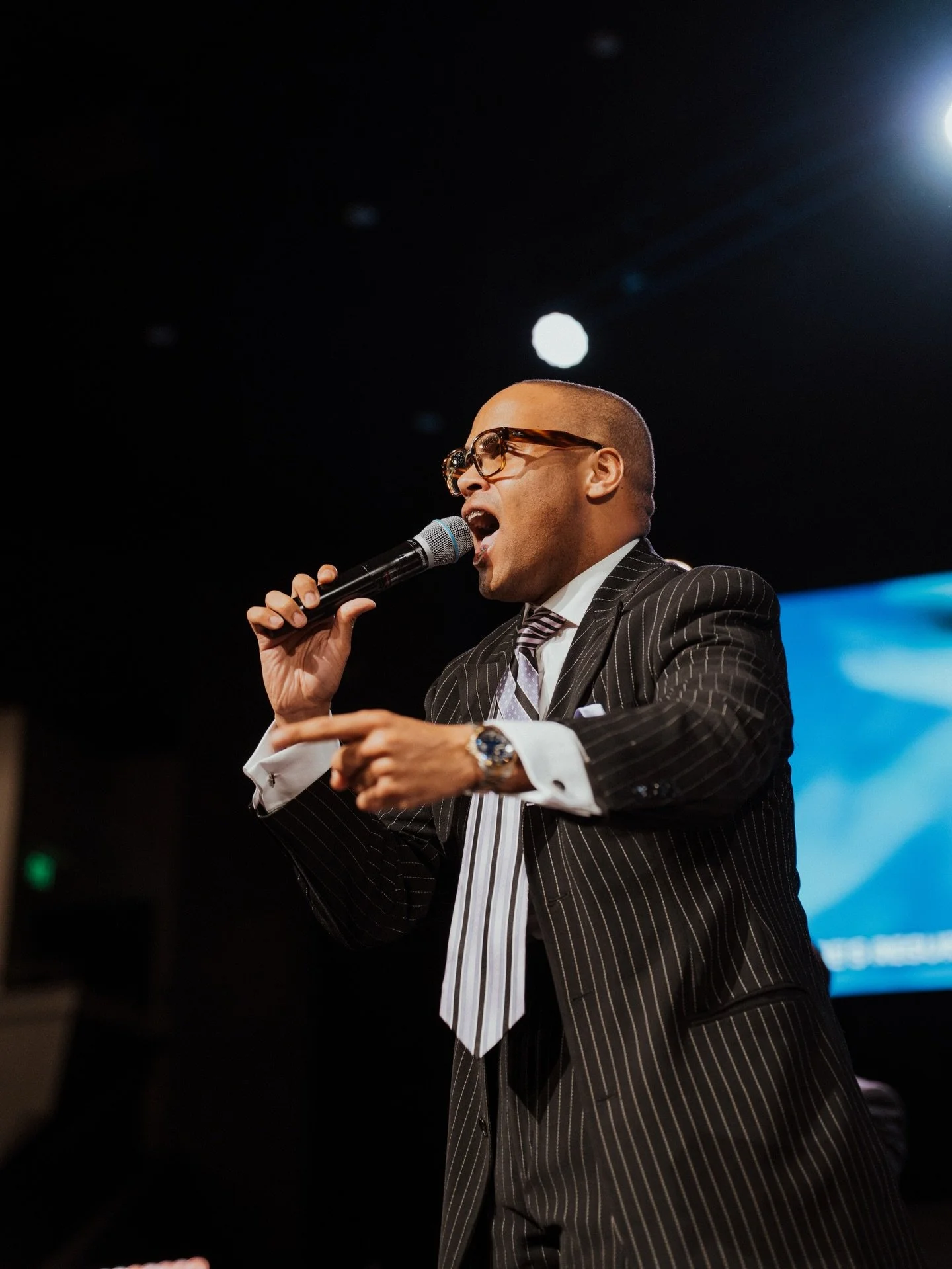 If you move, He&rsquo;ll move 🙌🖤
-
Thankful for an incredible day at Calvary. Pastor preached a beautiful message &ldquo;Remembering Jabesh-Gilead.&rdquo; If you missed it, catch it this week on the Calvary Podcast, YouTube, or at calvarytabindy.tv