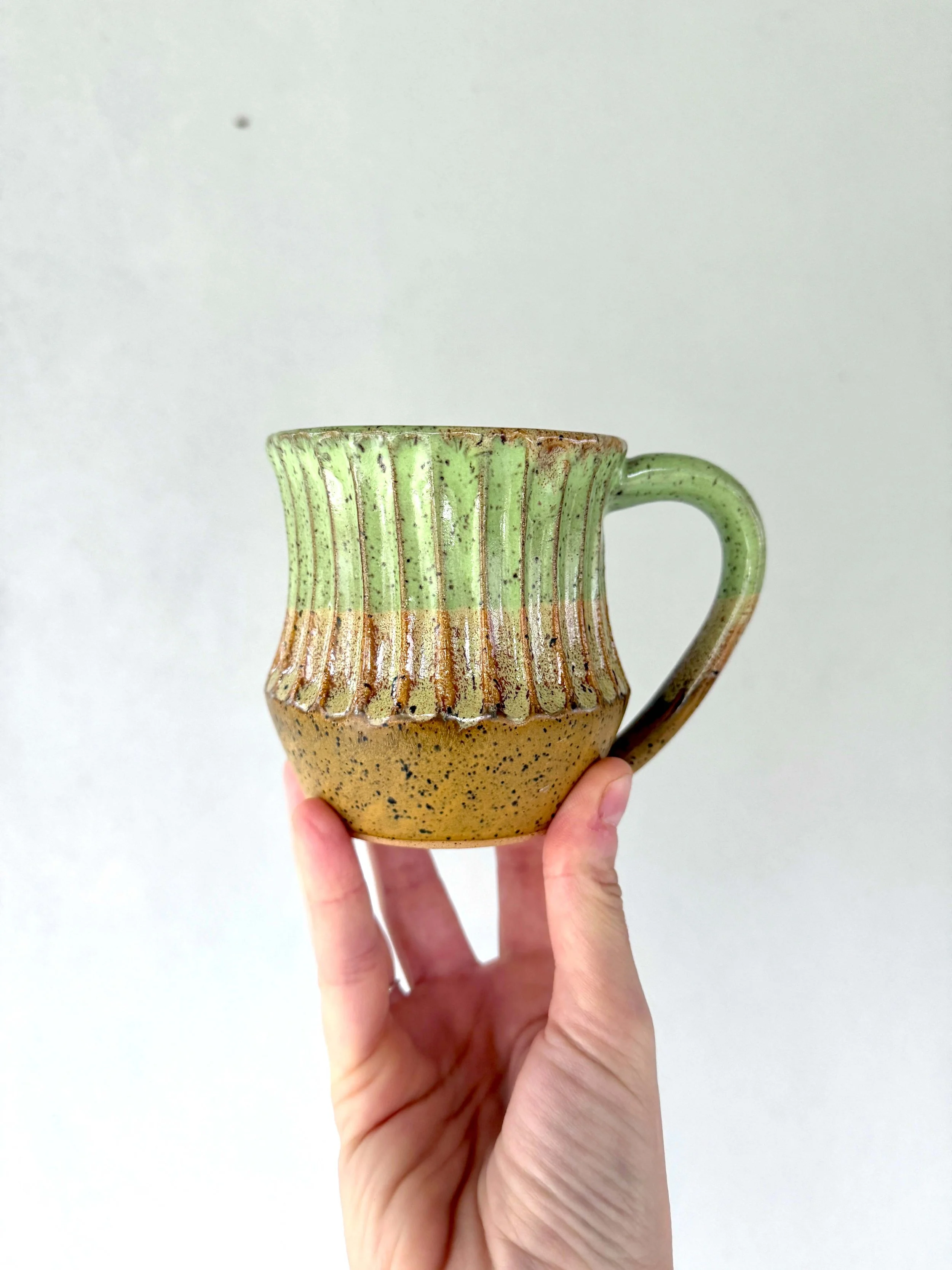 Green Sands Carved Mug