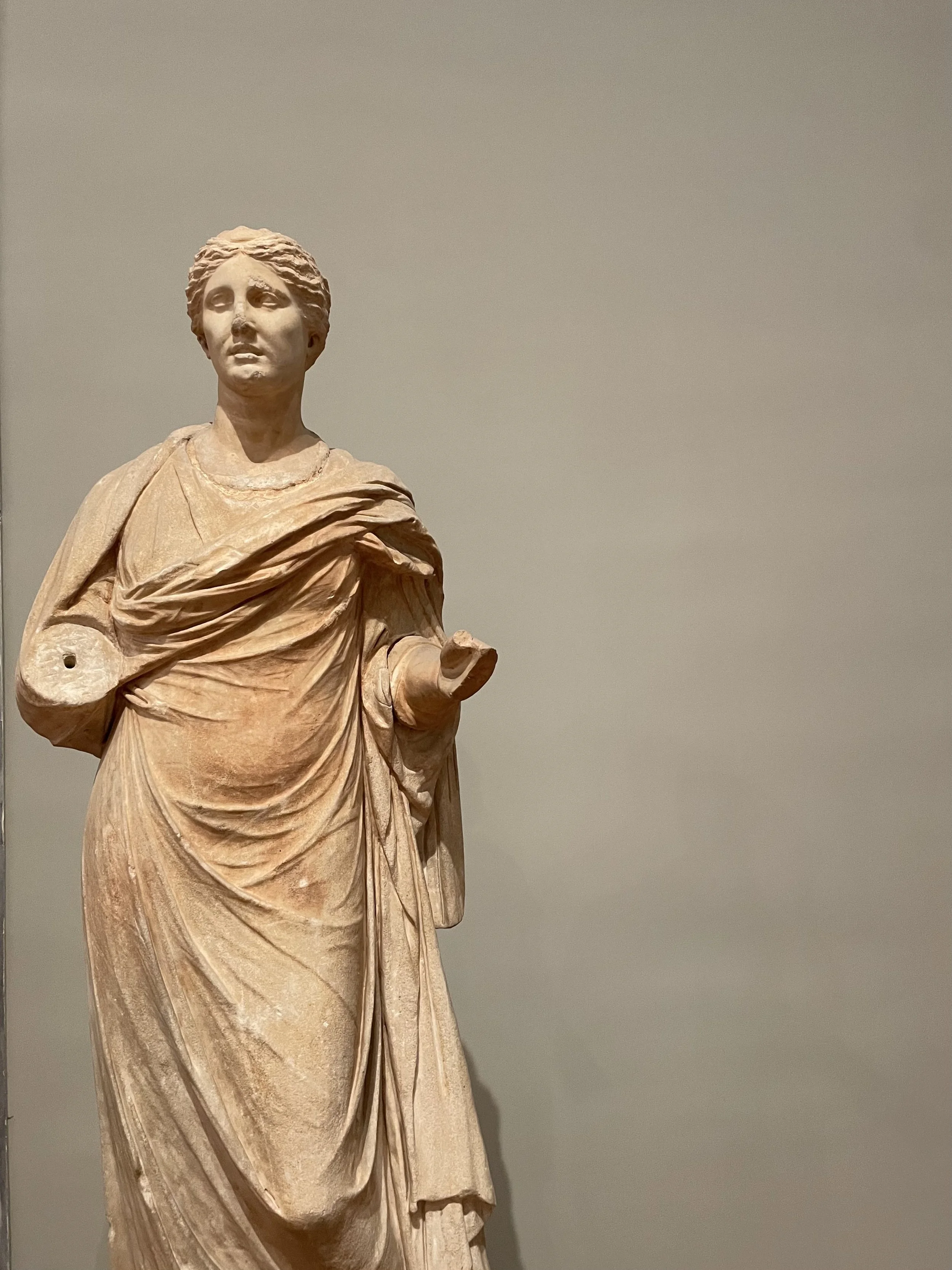 Statue of the Priestess Aristonoe