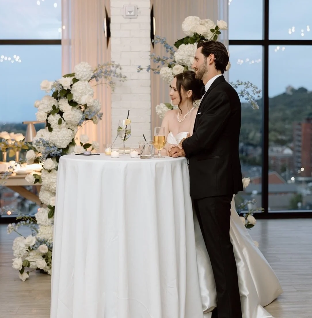 Repurpose your ceremony florals.
Skip the head table.
Go cocktail-style.
Less formality - more experience!
⠀⠀⠀⠀⠀⠀⠀⠀⠀
We are leaning into the shift on how couples want to celebrate and design their dream days! Ceremony florals repurposed as reception 