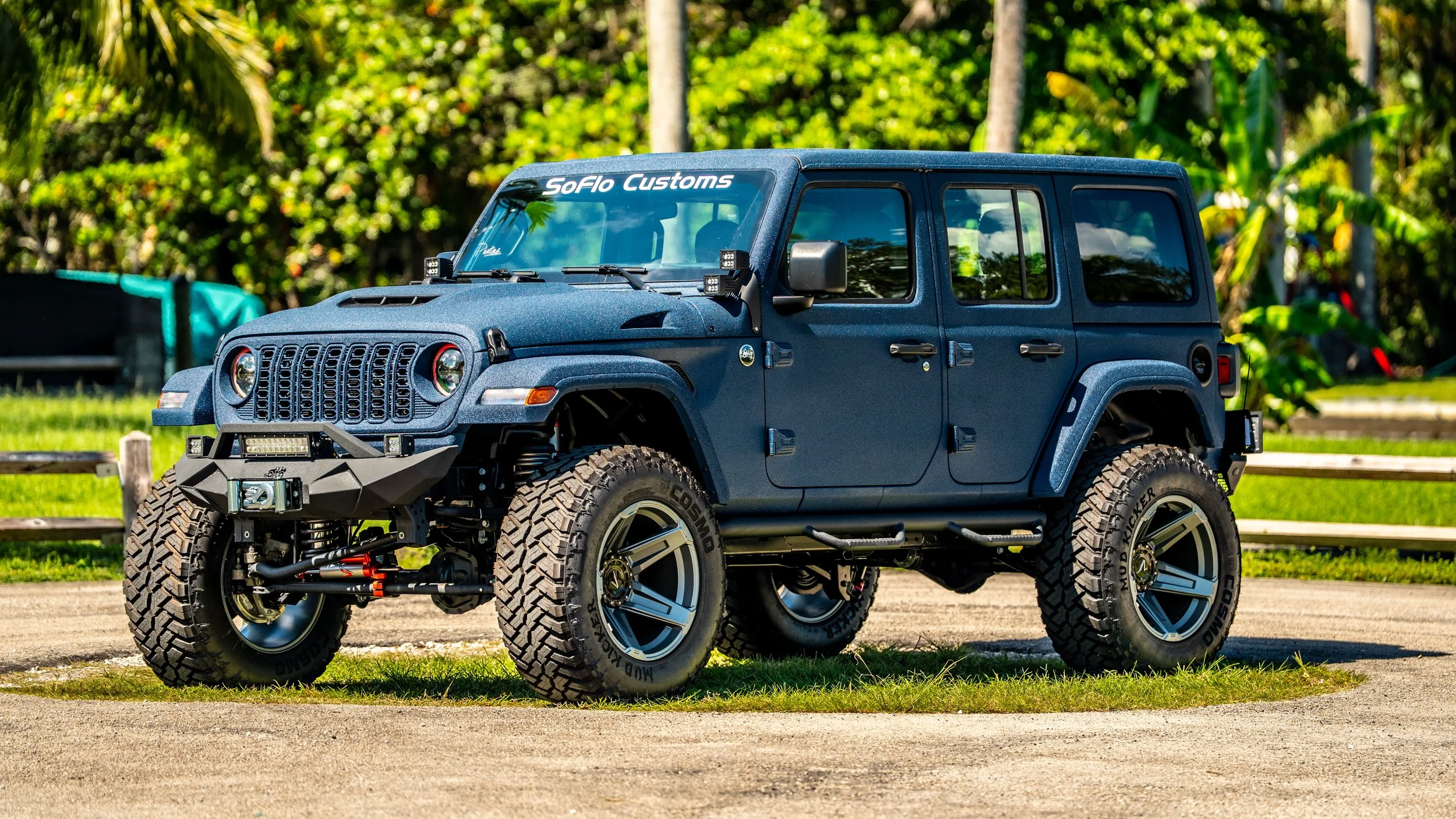 Abyss Blue Wrangler Lifestyle-03913.jpg