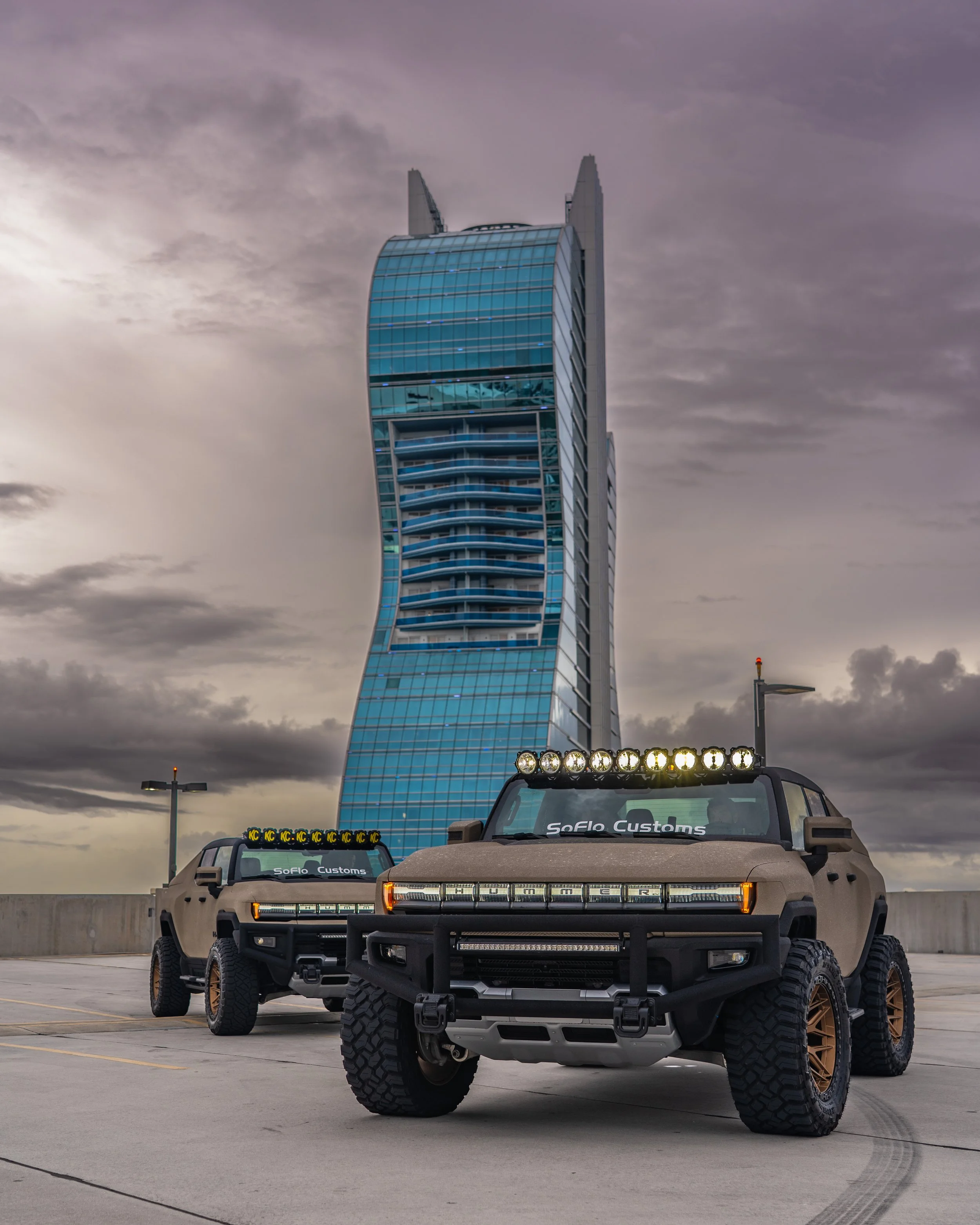 TWIN HUMMERS-06839.jpg