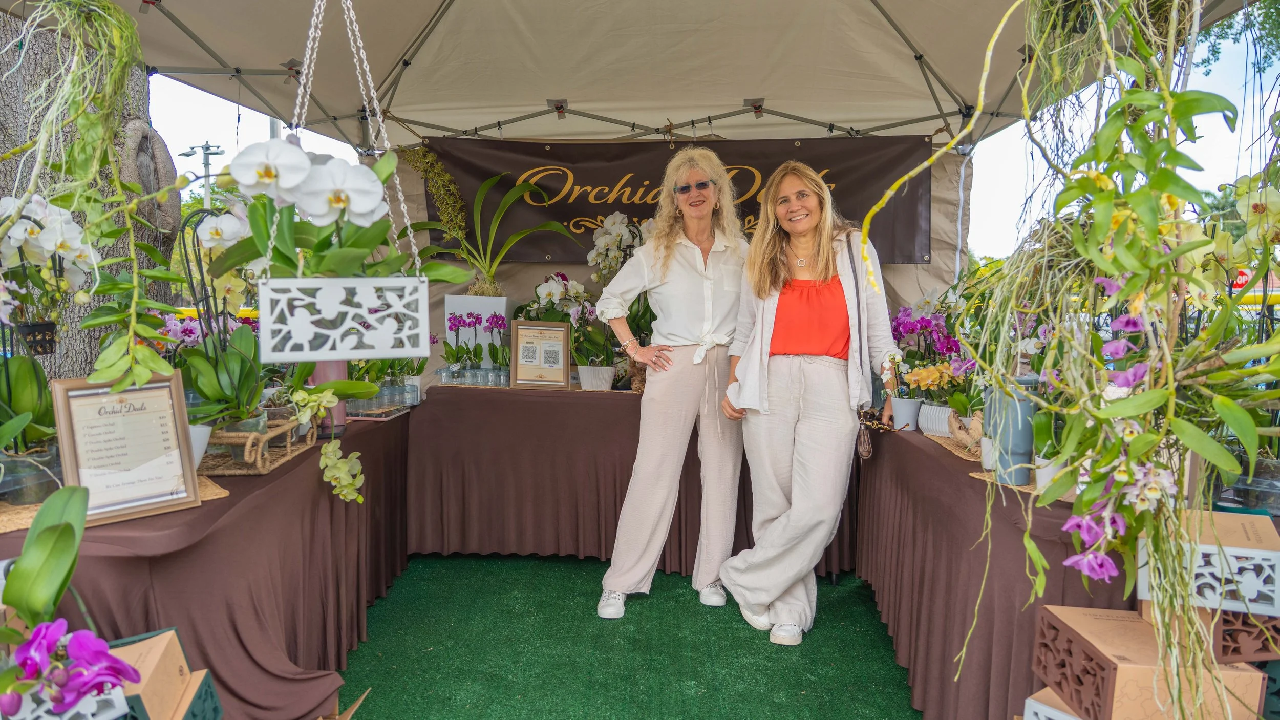 Farmers market LHP April-67.jpg