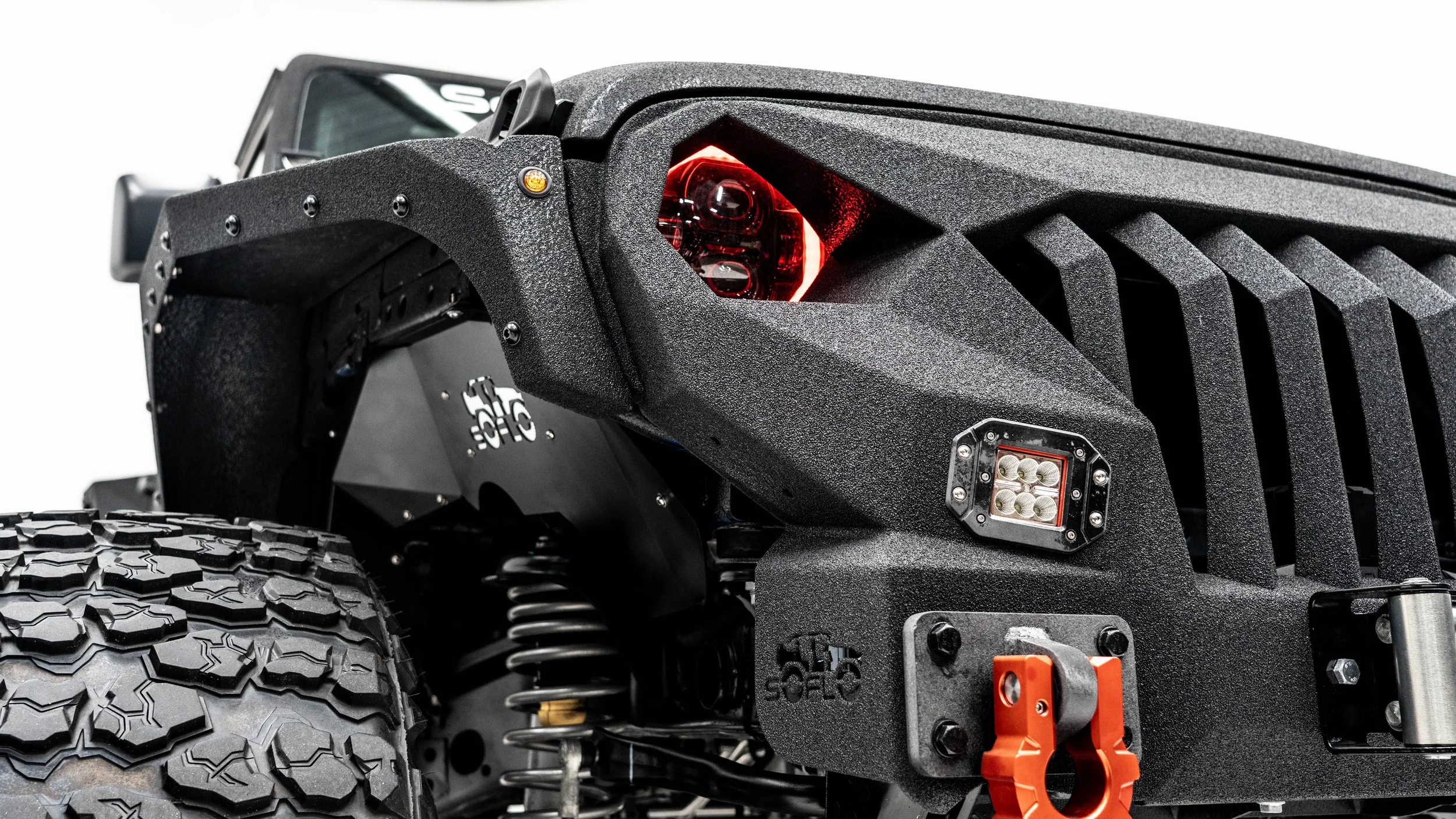 Wrangler Sniper - Kevlar Black - Black and Red Diamond - Black Kevlar SFJ - 40 Inch Yokohamas-05314.jpg
