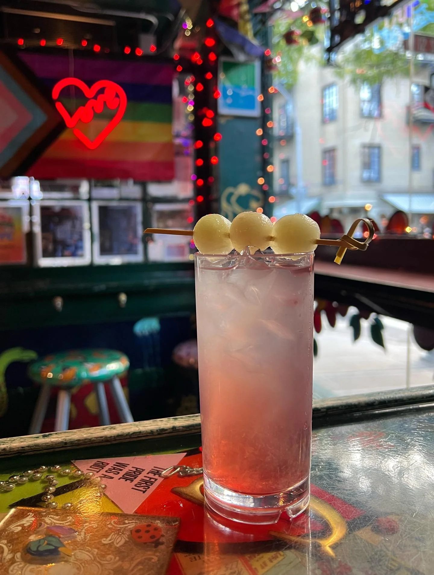 the honey deuce has dropped 🎾🎾🎾

join us exclusively through 9/1 

@usopen @greygoose @chambordliqueur