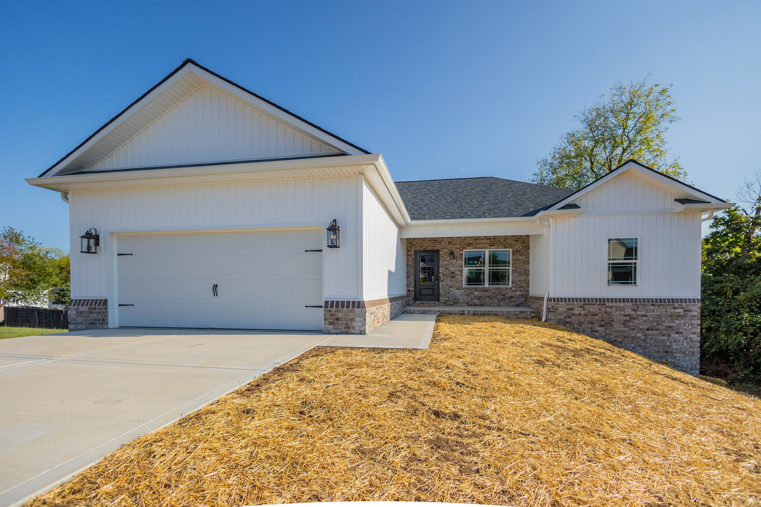 Real Estate - 3009 Blake Dr (4 of 41) (1).jpg