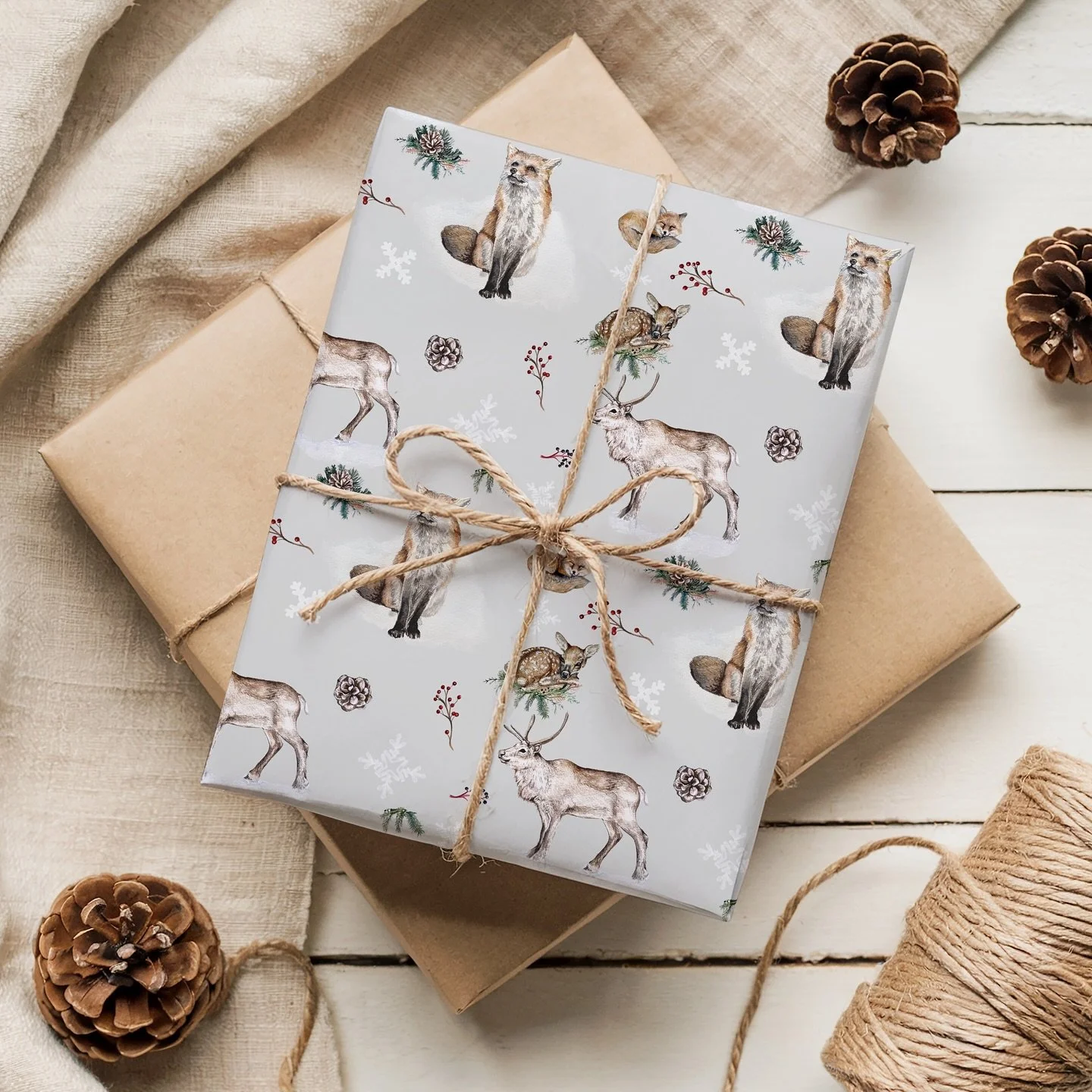 Done!
My second holiday gift wrap pattern is done. Yay! Winter woodland themed with some special illustrations from this year (and last).
The good news is that I will be able to offer wrapping paper in varying sizes for each pattern, which also mea