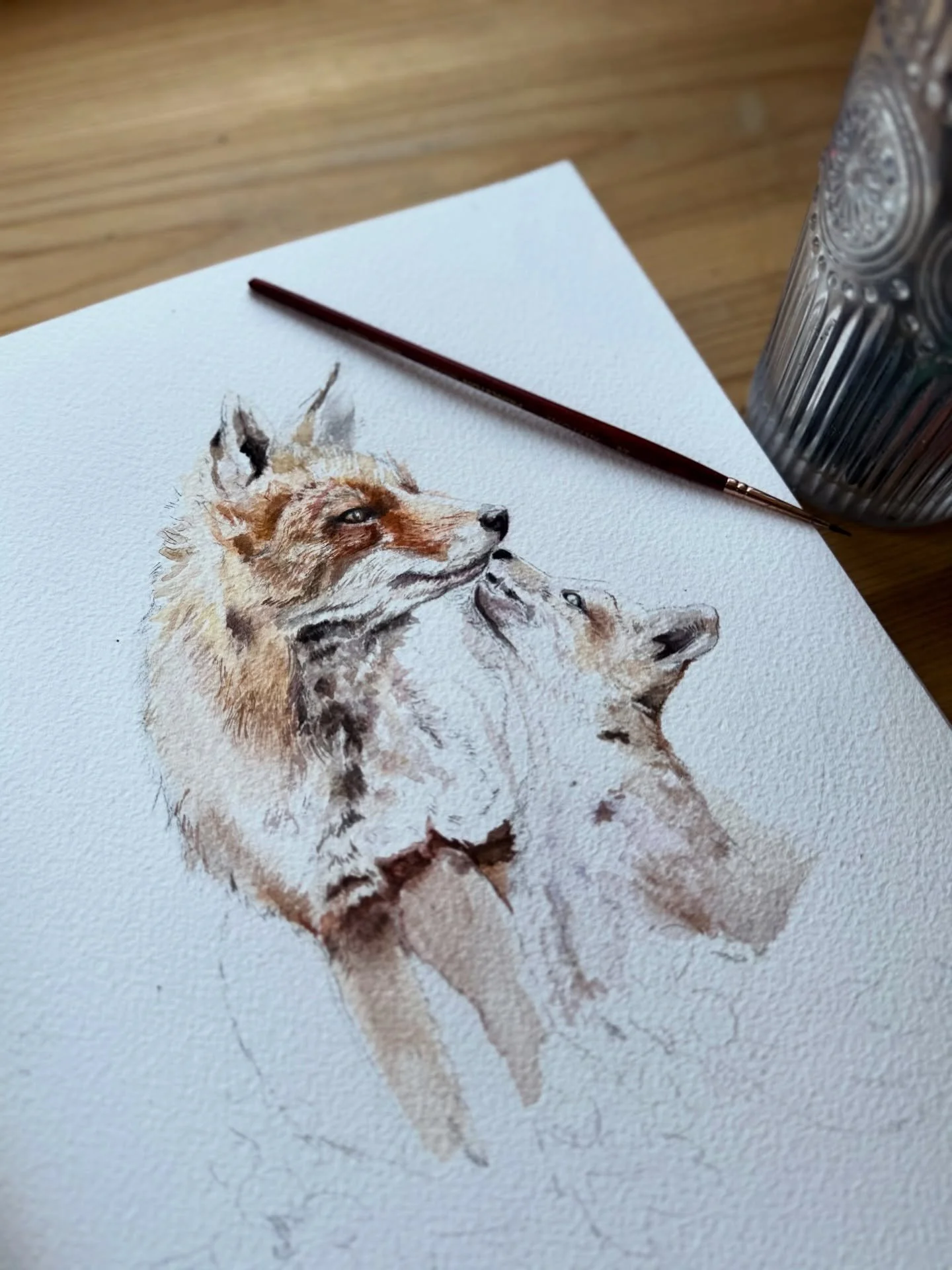 Another fox painting because I just can&rsquo;t help myself. A new collection is in the works&hellip; actually, three simultaneously. This one is special, though. 
#foxkit #foxpainting #watercolorpainting #notai #ctartist