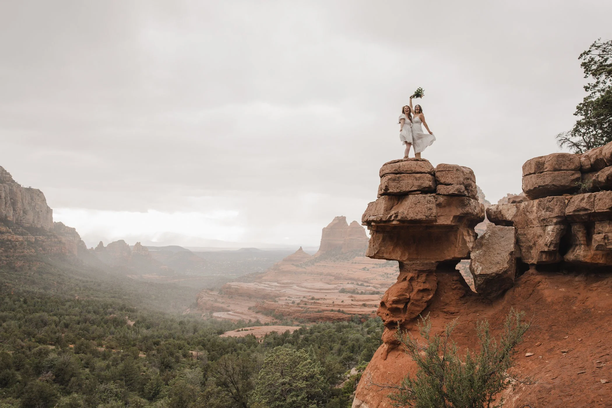 Sedona Merry Go Round Rock Rainy Elopement with idoadventureco-22.jpg