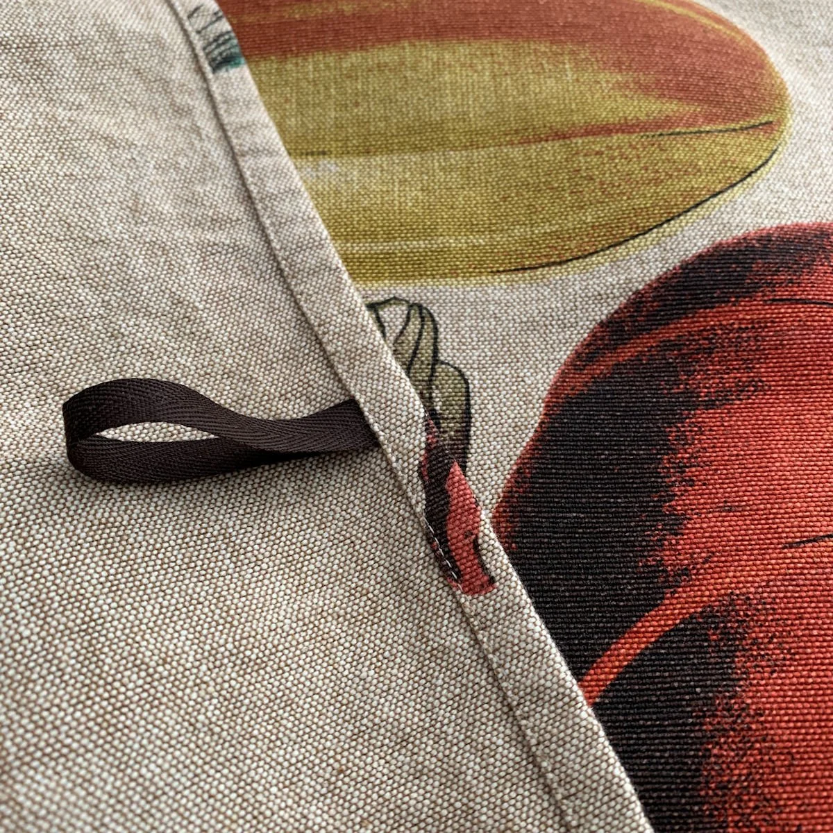 Linen Garden Towel Loop.jpg