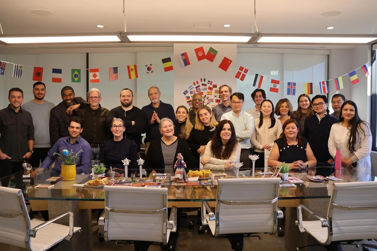 International lunch is back 🍽️✌️

Over a dozen languages and cultures around one table &mdash; Spanish, Italian, Mandarin, Portuguese, Farsi, Arabic, French, Tagalog, Albanian, Russian, Hindi, Bengali, Korean, Marathi, Punjabi and Darija.

Those dif