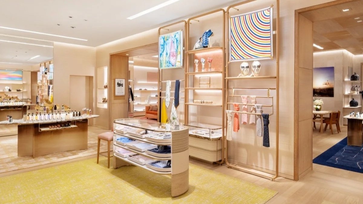 LOUIS VUITTON Palm Beach, FL