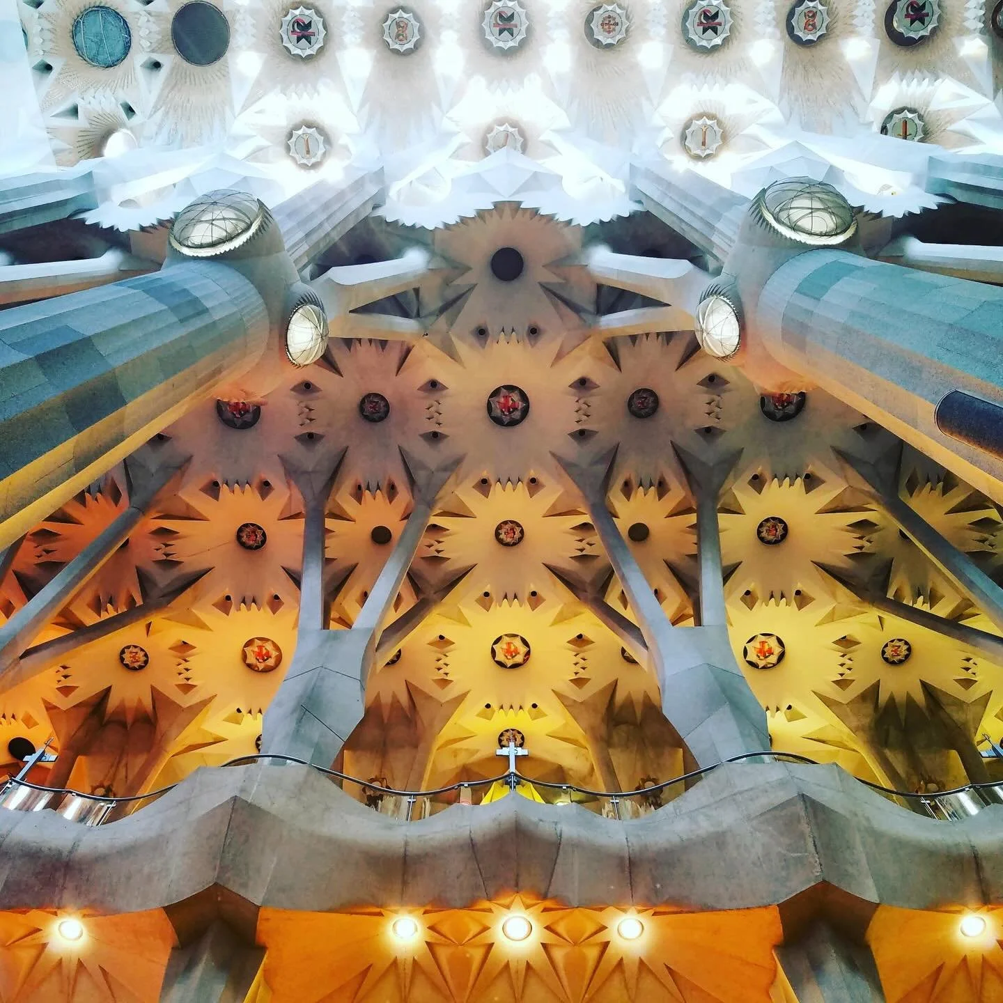 Today is a good day to remember that nature is the original architect. 🌿
As Gaud&iacute; put it: &ldquo;Nothing is invented, for it&rsquo;s written in nature first.&rdquo;
Drop a comment: what architect inspires you most on Earth Day (or any day)?