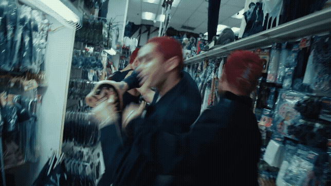 dominicfikevampire2.gif