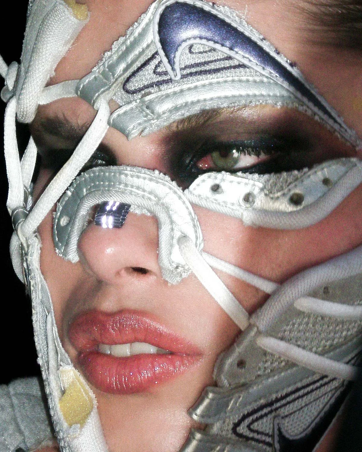 shoe mask glamour.jpg