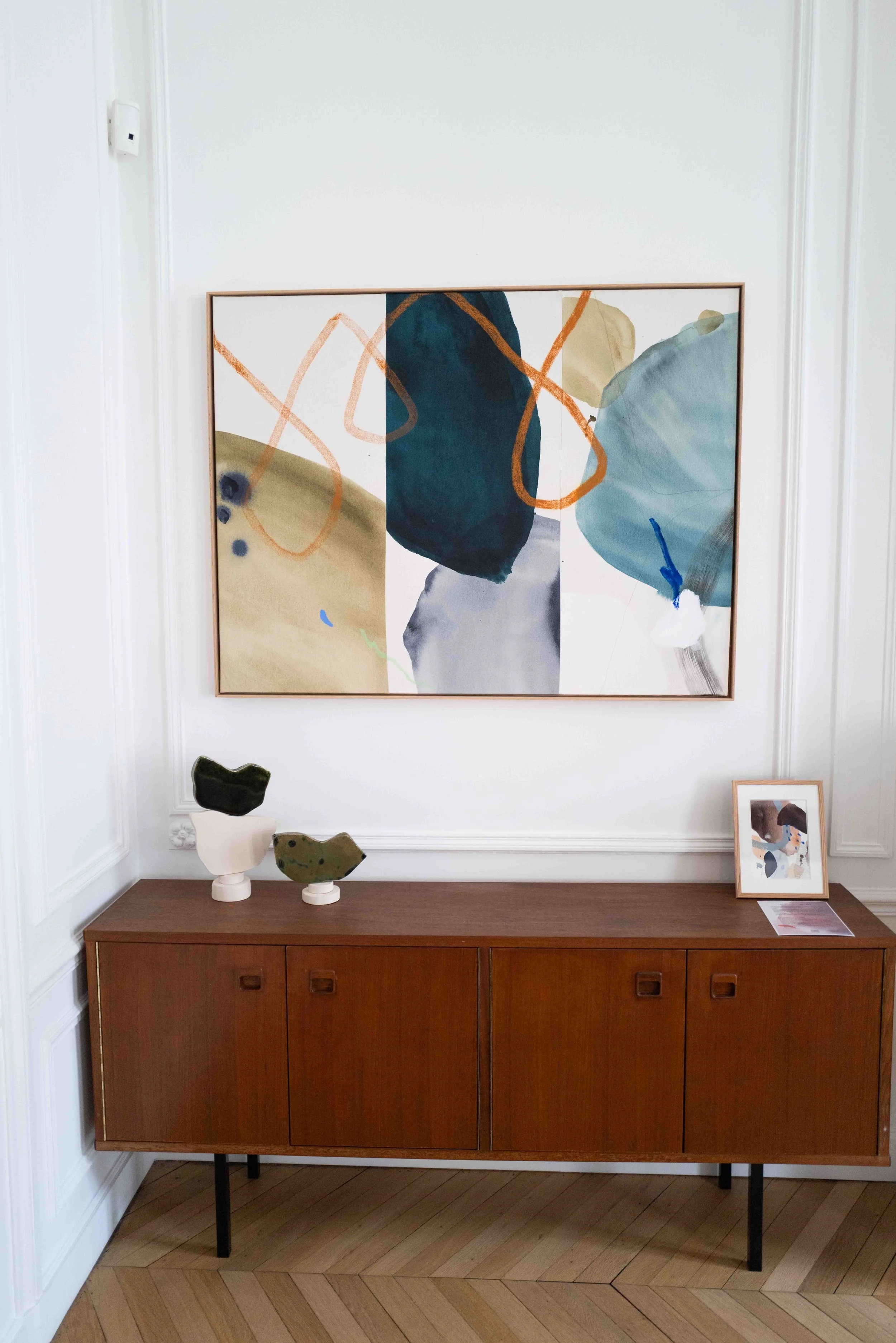 A Different Way to Share Art: Intimate, Alive, and Human