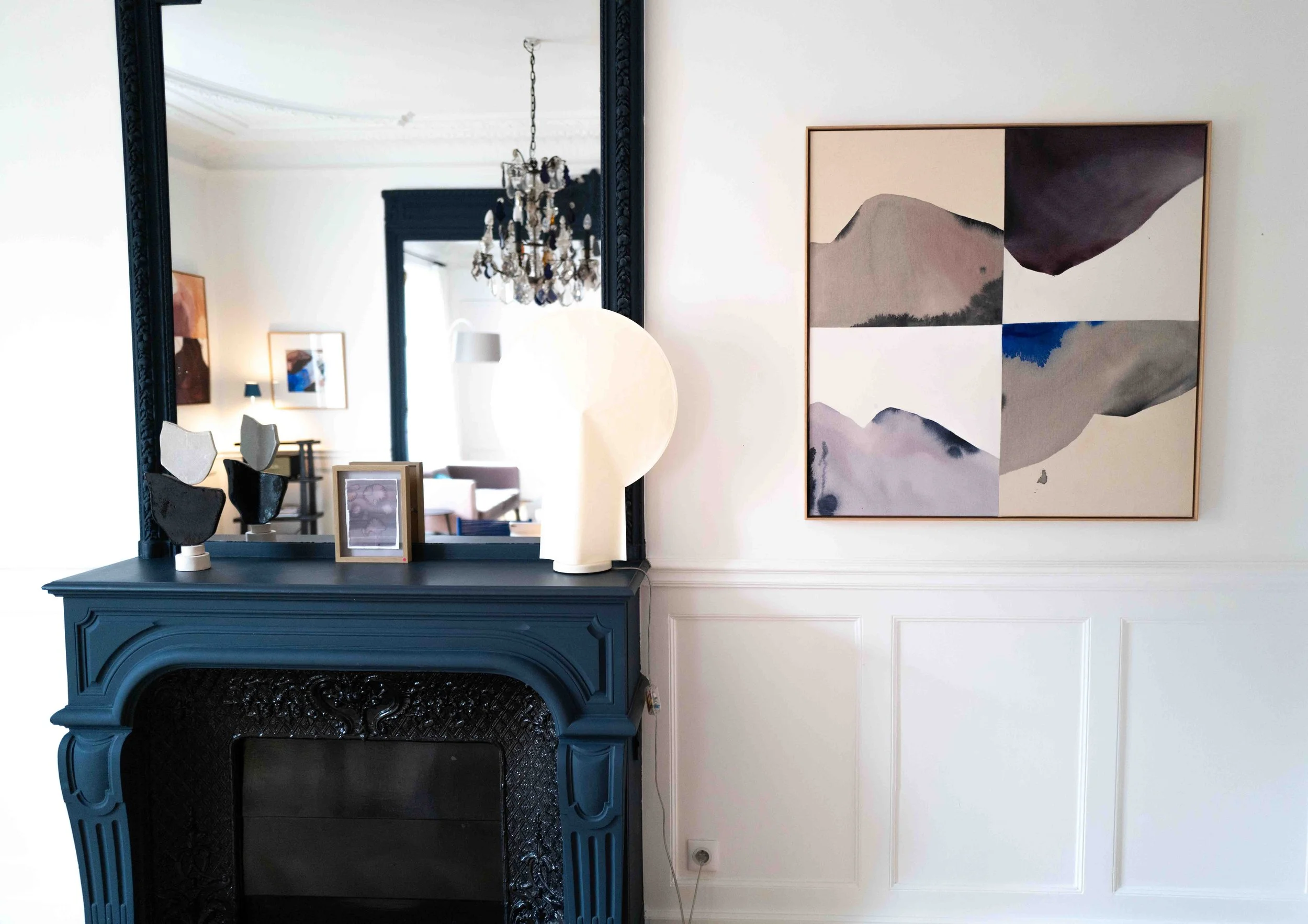 Contemporary abstract art: how to choose the right piece for your home