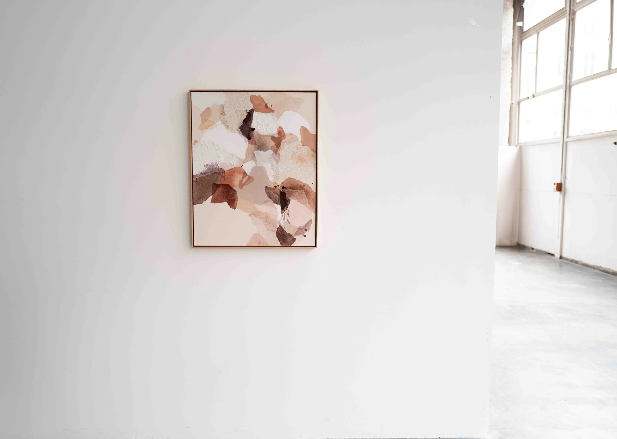The quiet between paintings julia etedi_.jpg