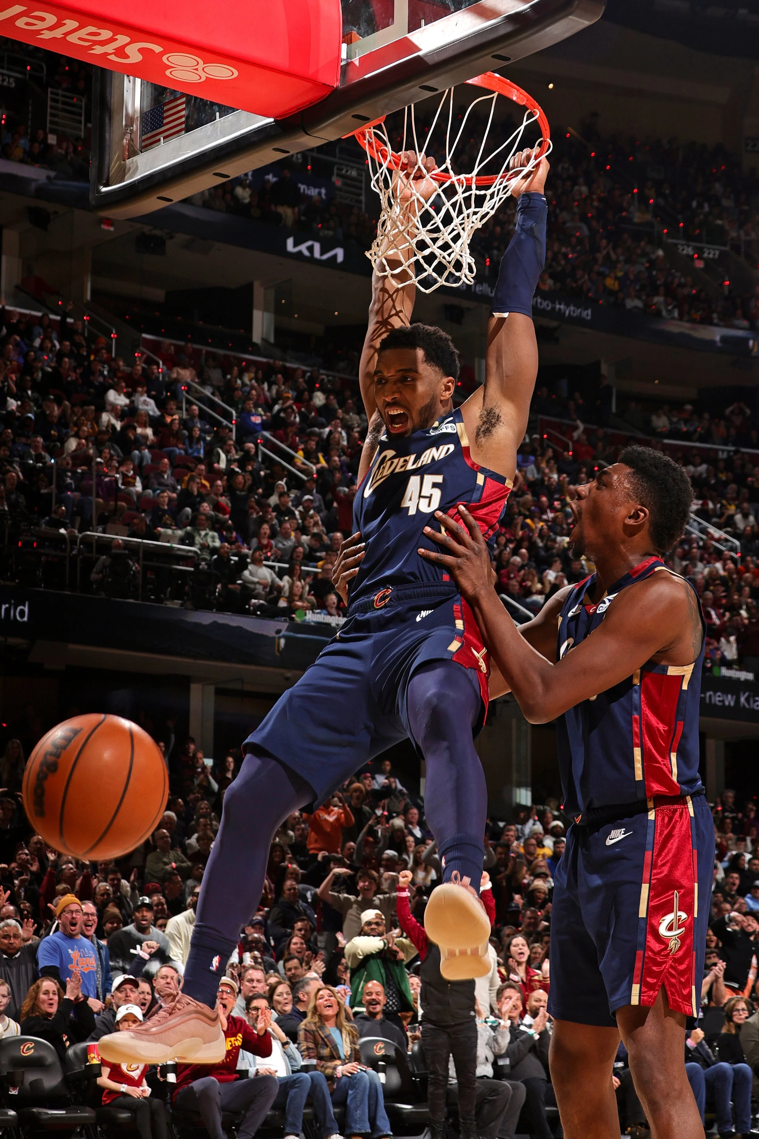 Photo by: Nathaniel S. Butler/NBAE
