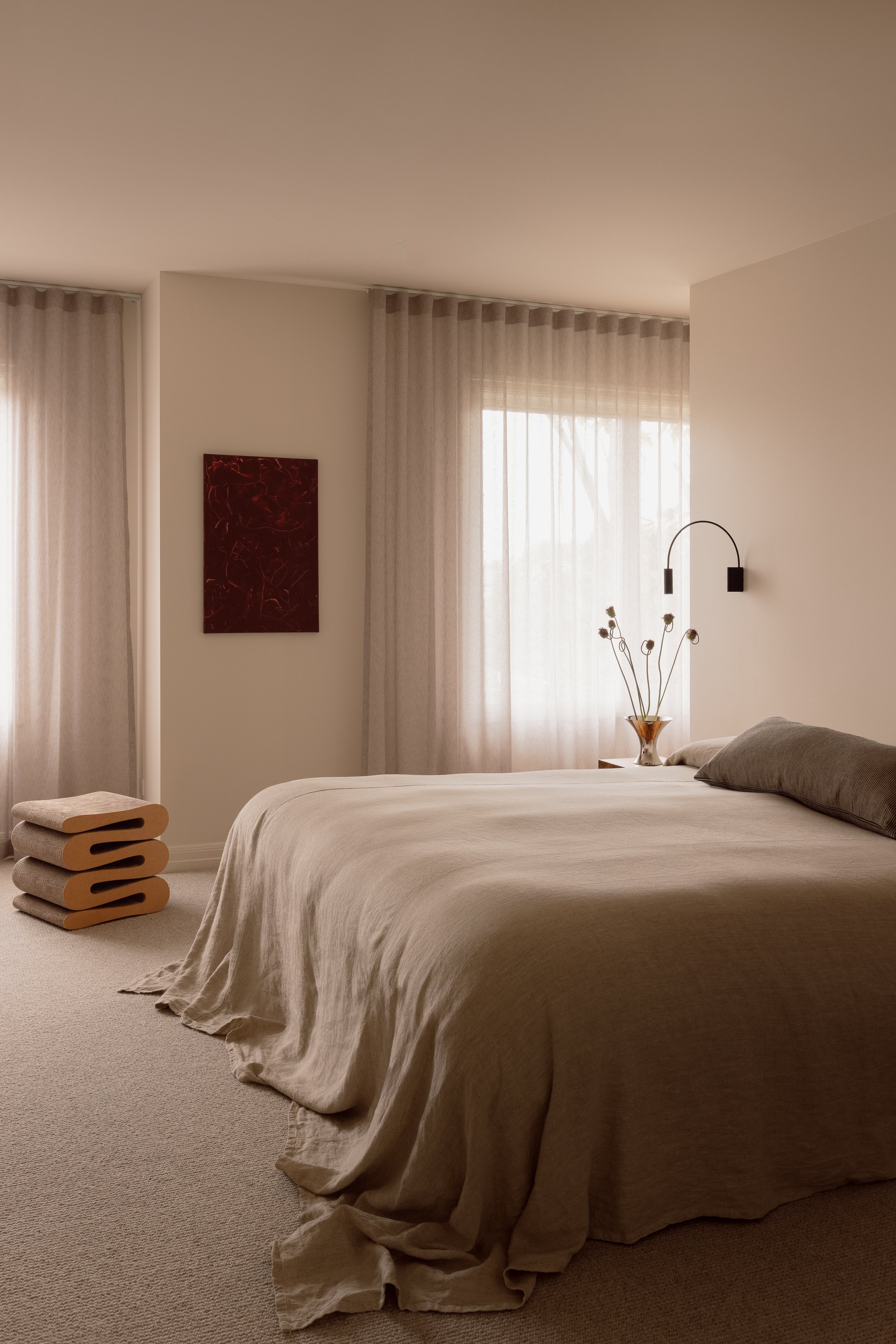 modern-bedroom-bed-personalised-interior-design-nydesign-melbourne-australia.jpg