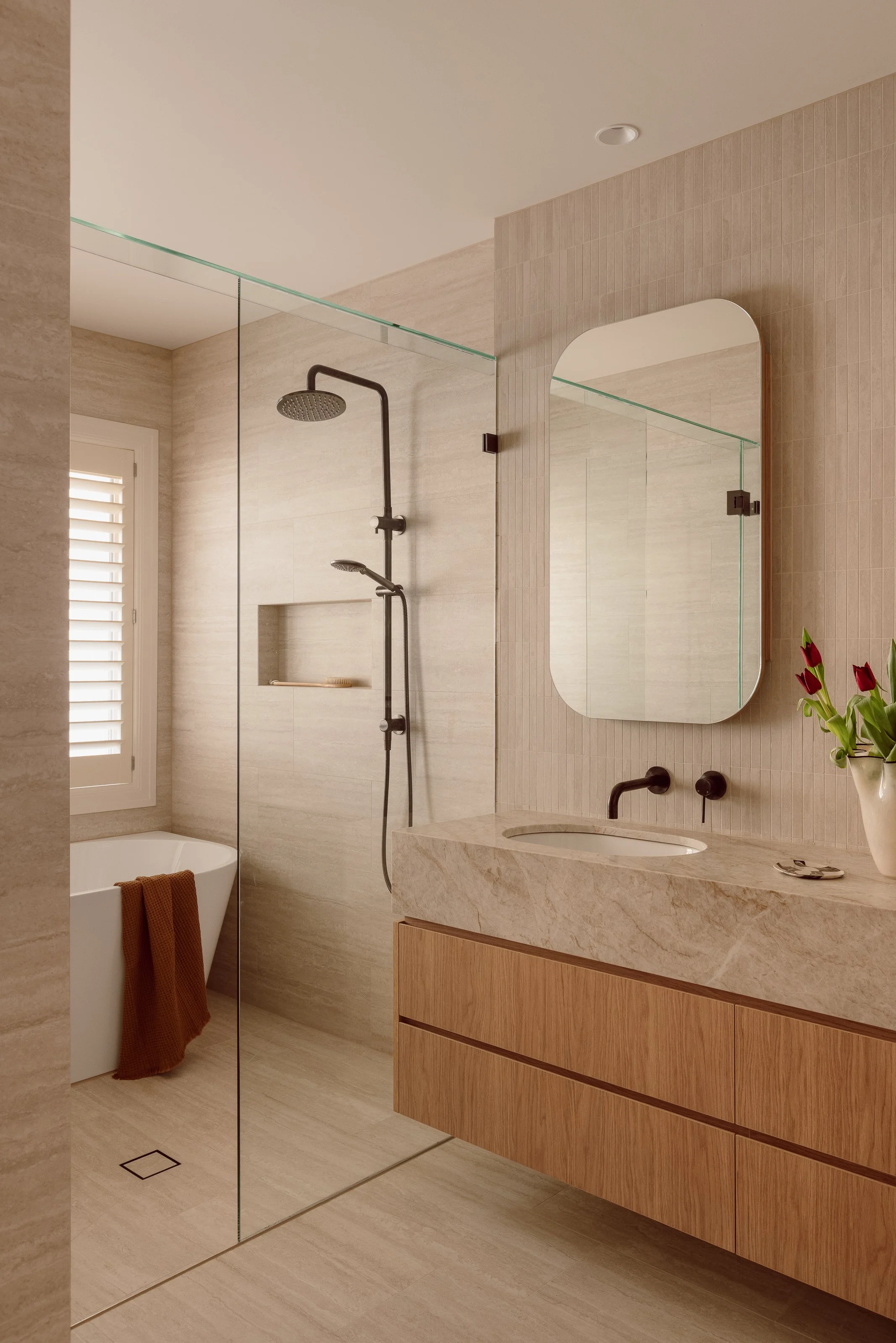 modern-bathroom-shower-personalised-interior-design-nydesign-melbourne-australia.jpg