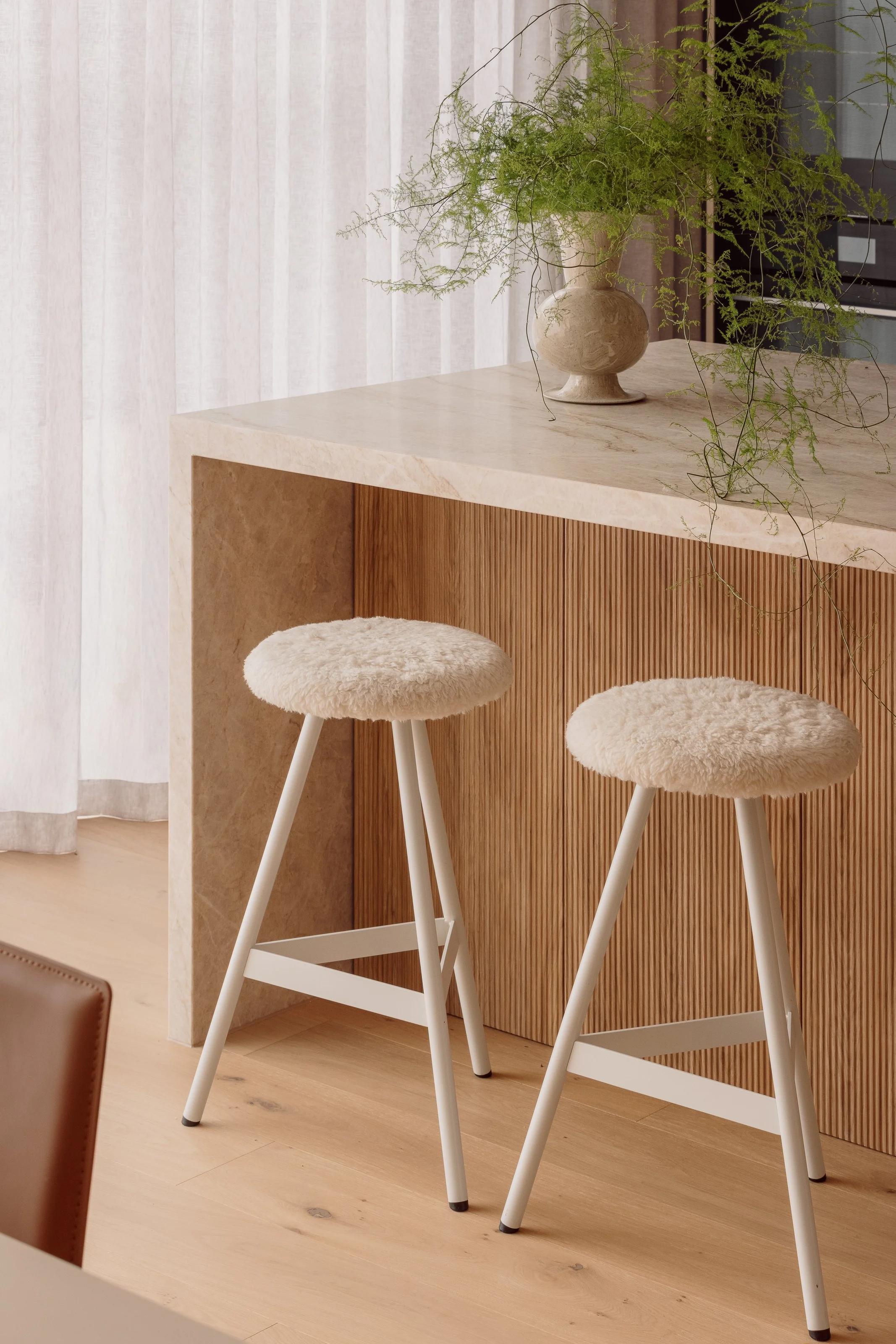 modern-kitchen-barstools-personalised-interior-design-nydesign-melbourne-australia.jpg