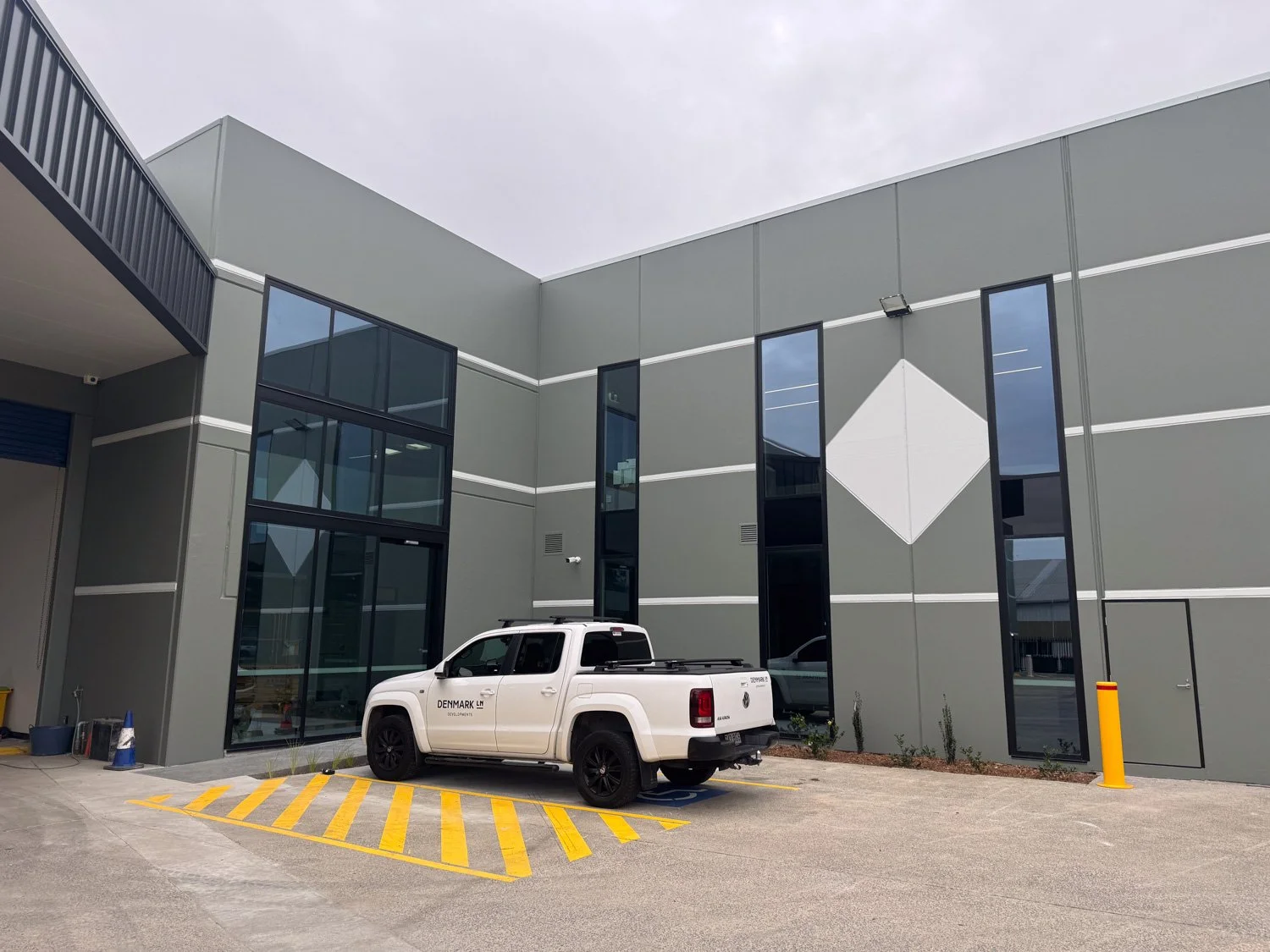 IMG_2211 (LowRes).jpg