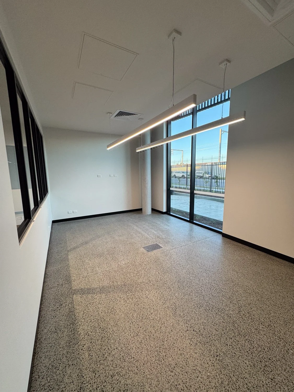 15900AC3-0A32-4BC2-A4FA-DB4222C5995D (LowRes).jpg