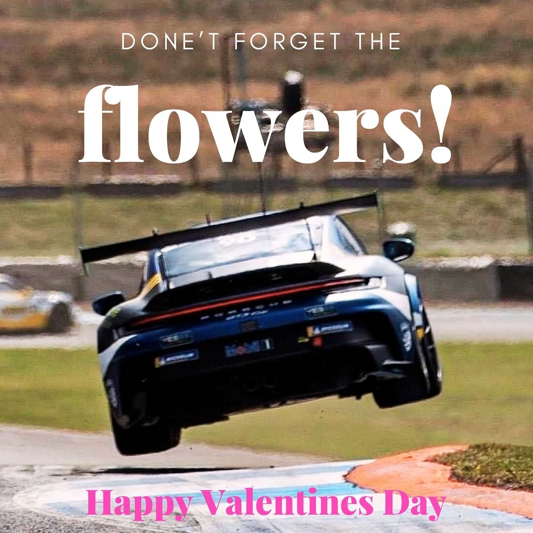 Don&rsquo;t forget the flowers 💐 💐
As they say happy wife, happy life
Happy Valentines Day 💗💗 #valentines #melbourne #carlovers #porsche #marqueracing_